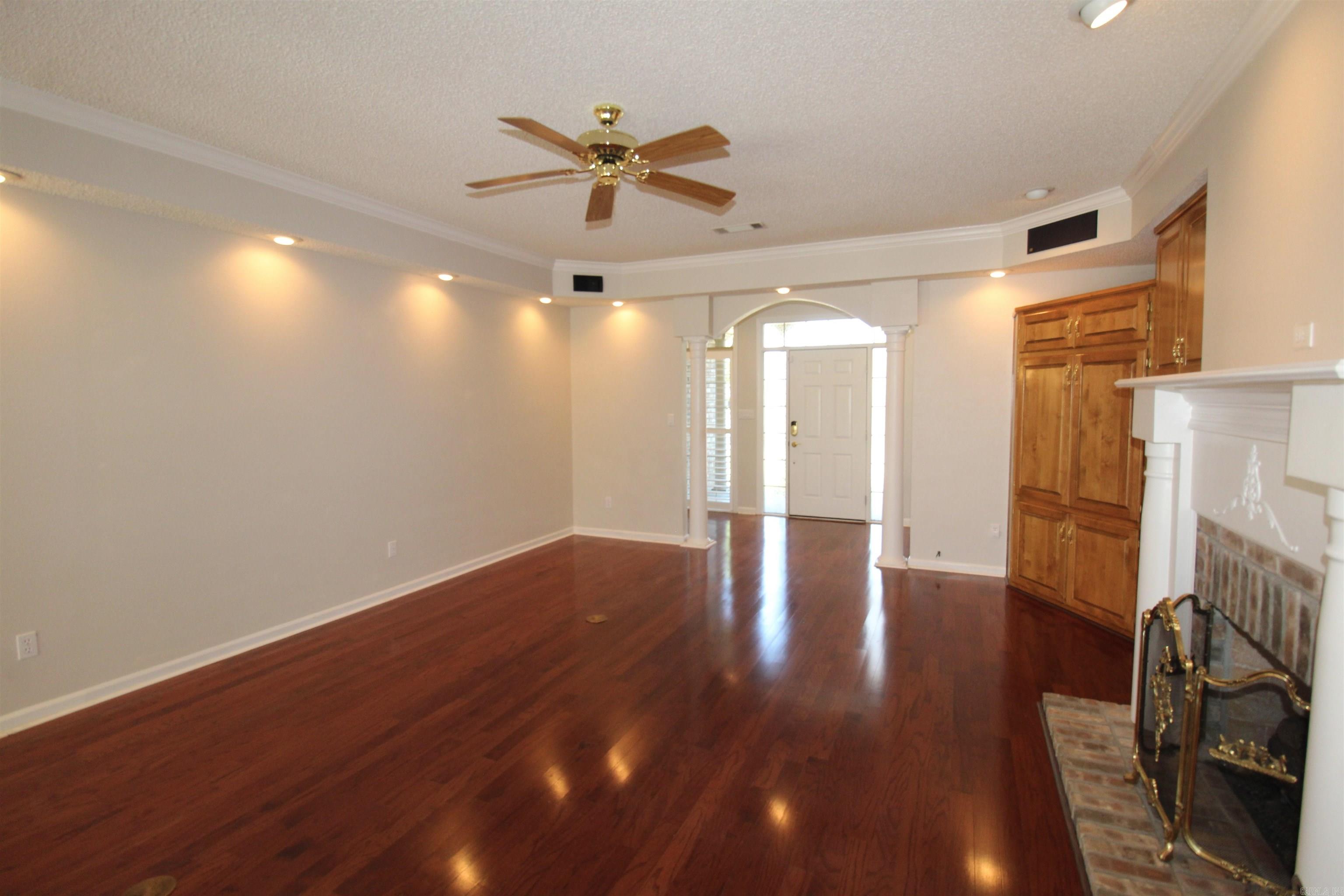 BROWNWOOD - Residential