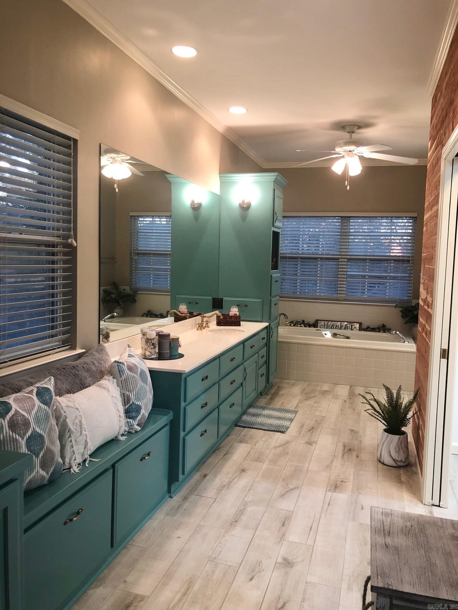 CHENAL VALLEY BASCOM PLACE - Residential