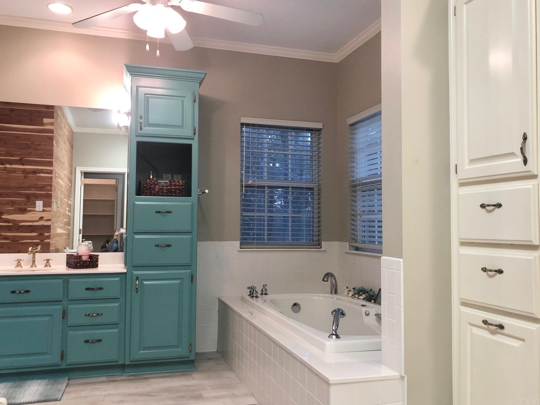 CHENAL VALLEY BASCOM PLACE - Residential