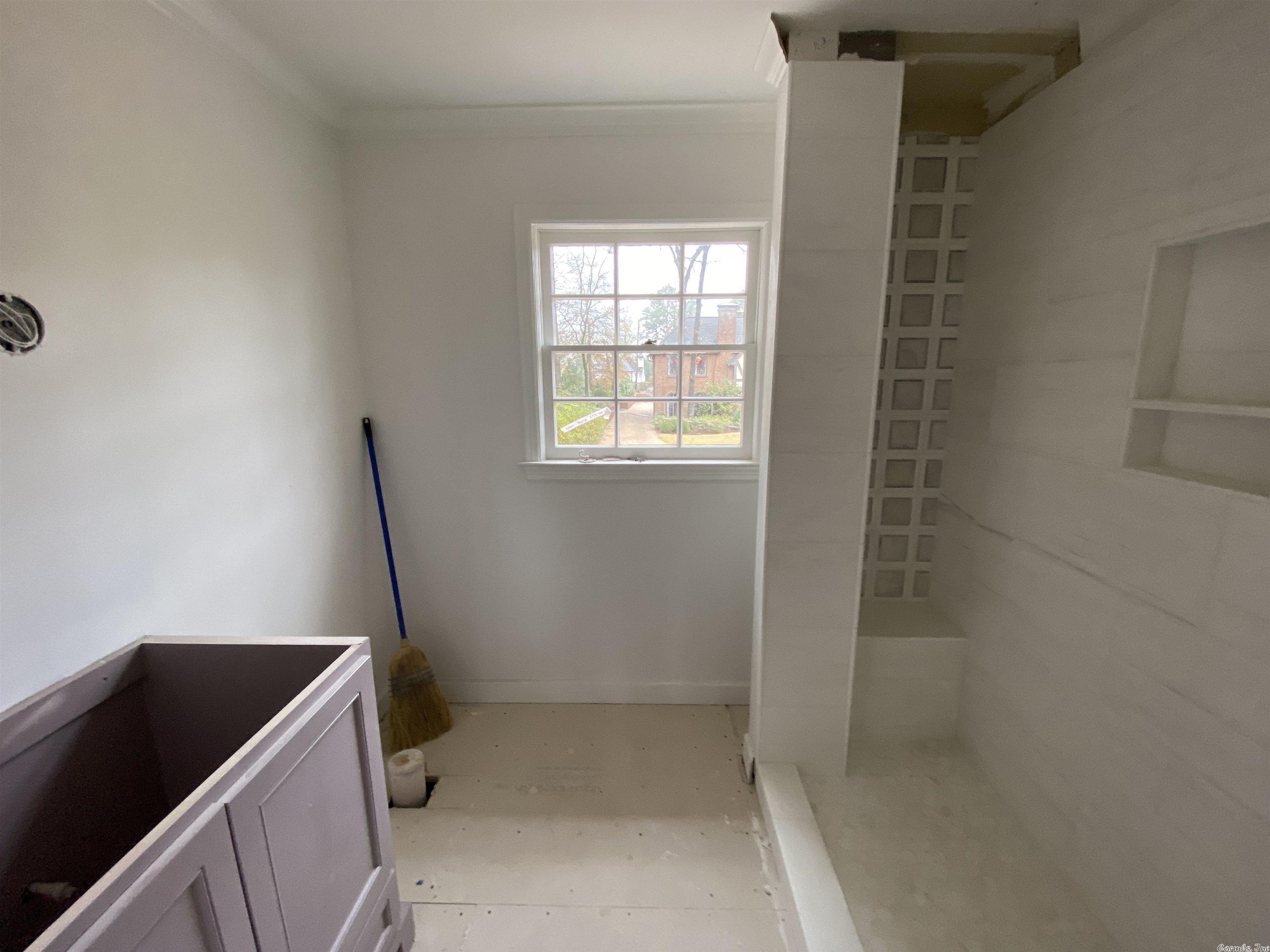 EDGEHILL - Residential
