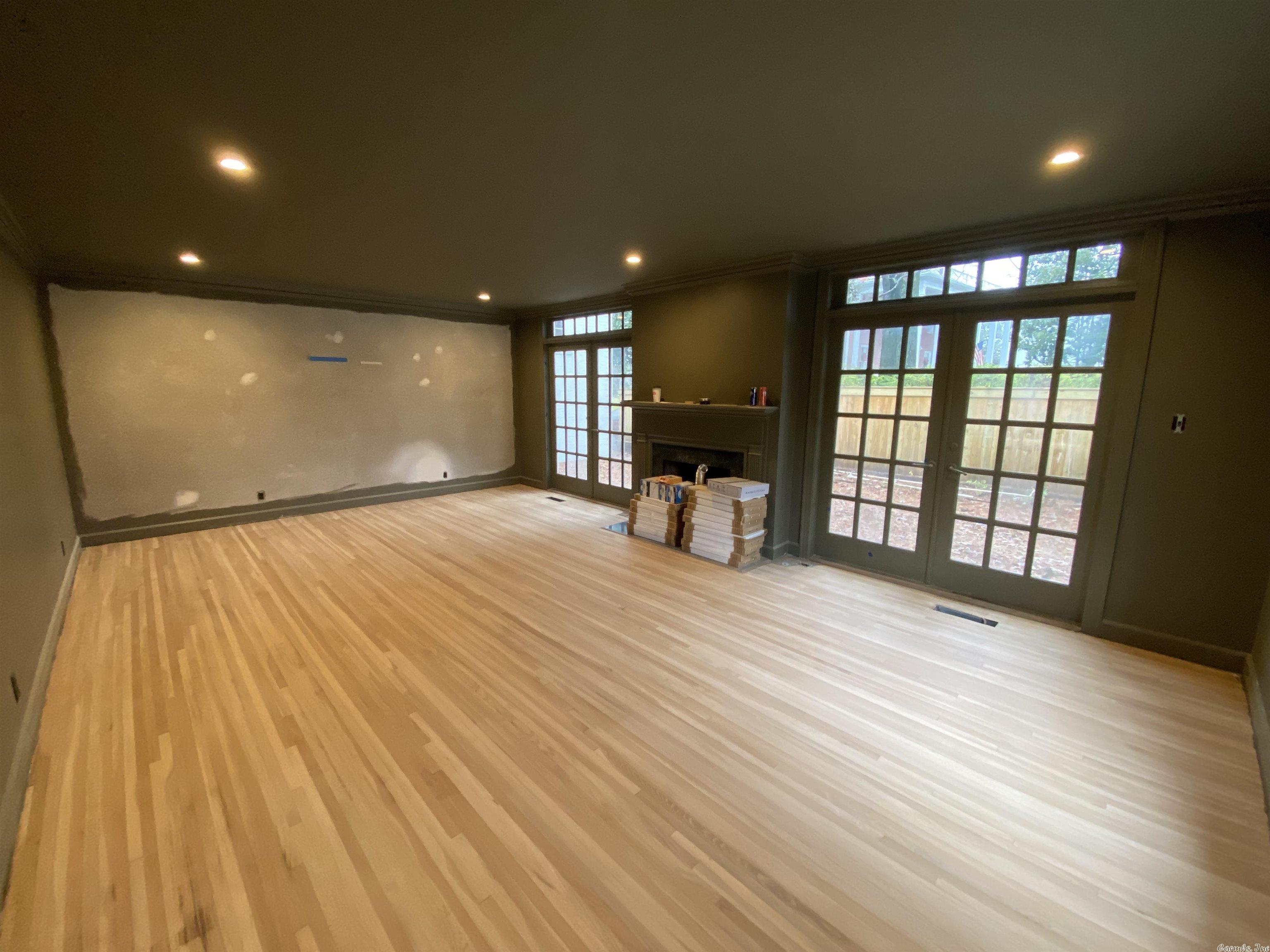EDGEHILL - Residential