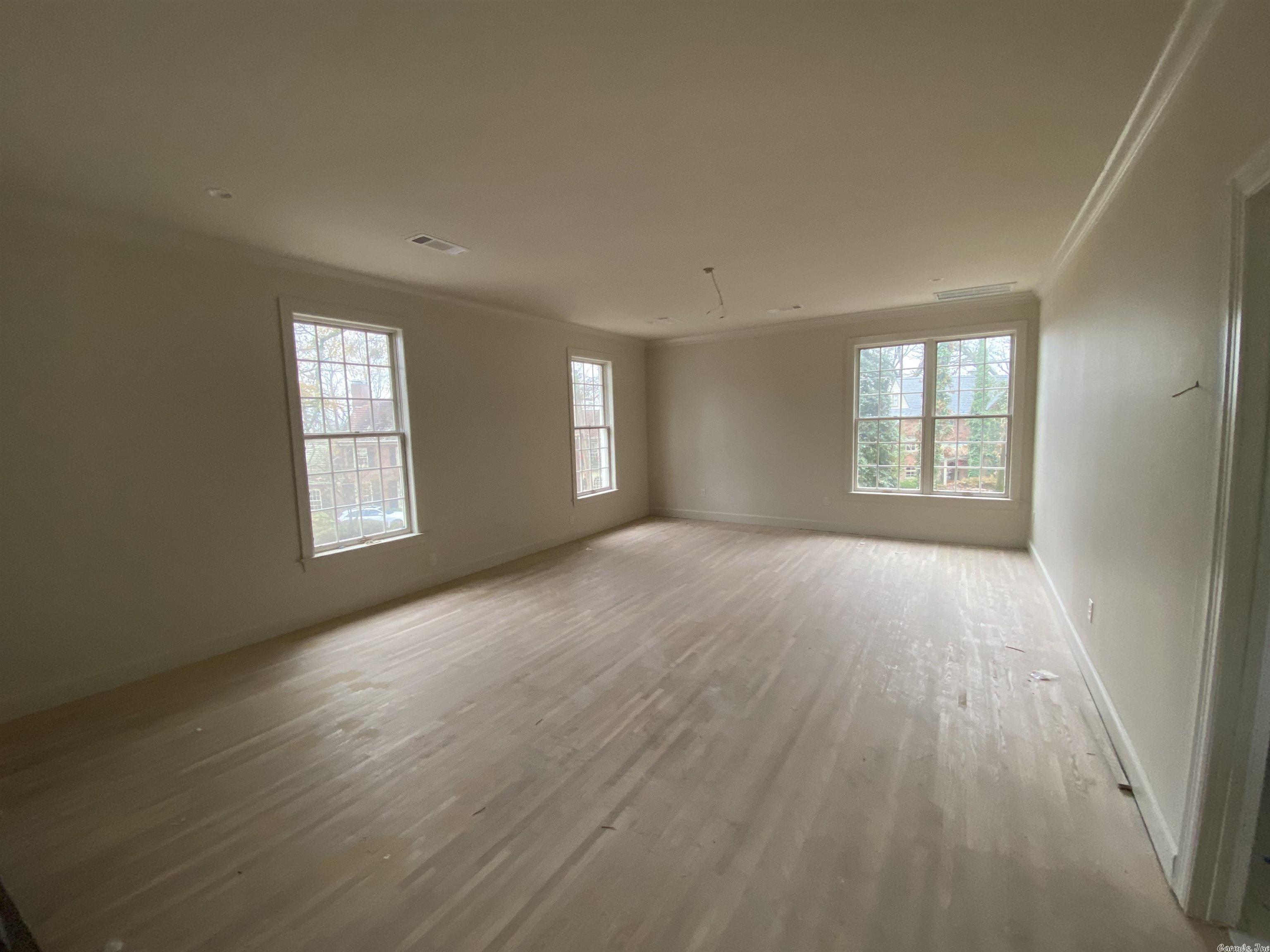 EDGEHILL - Residential