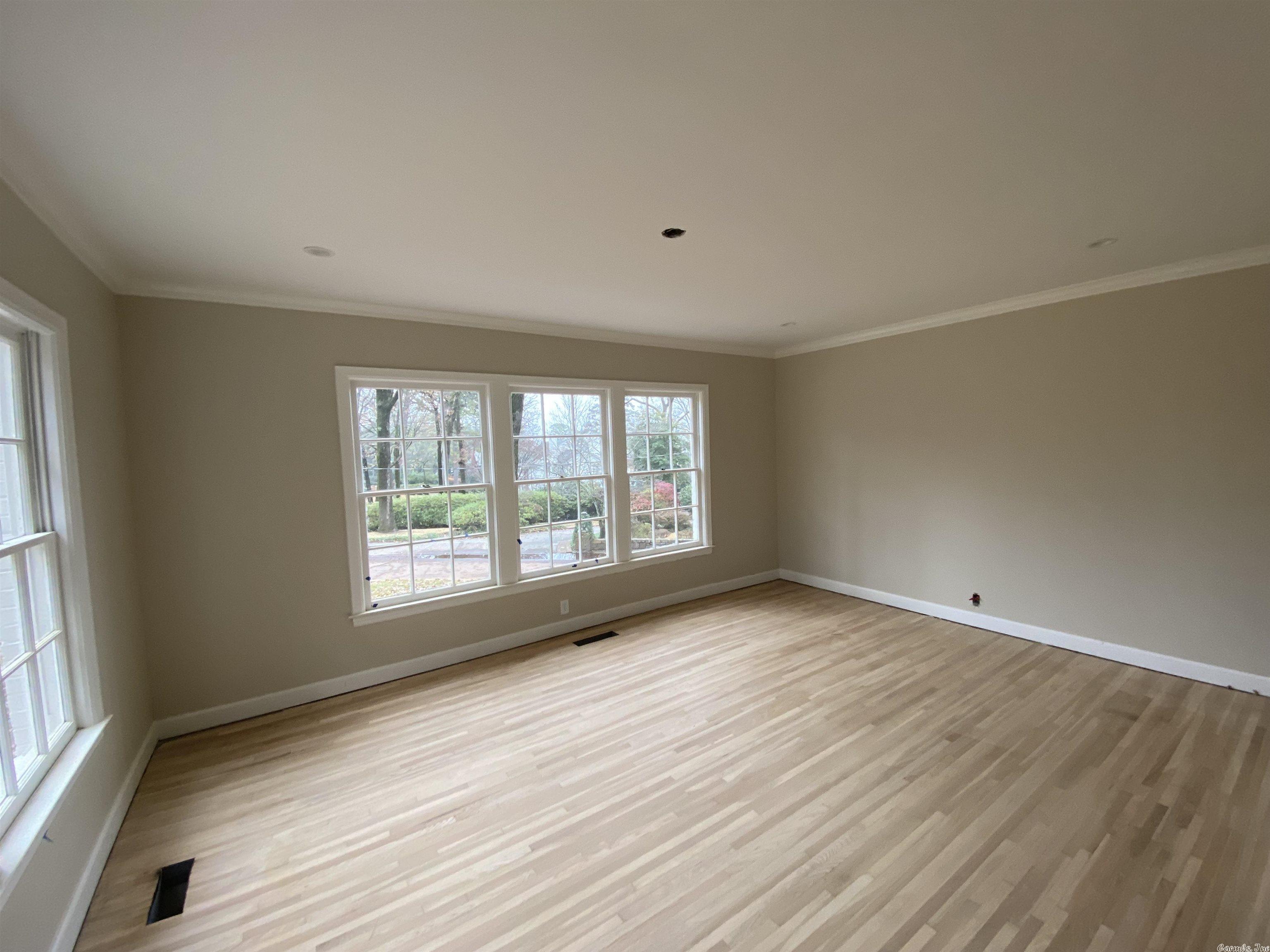 EDGEHILL - Residential