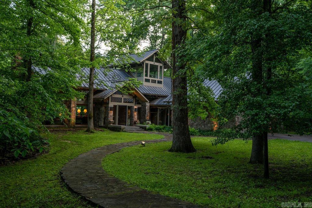 TROUT HAVEN - Residential