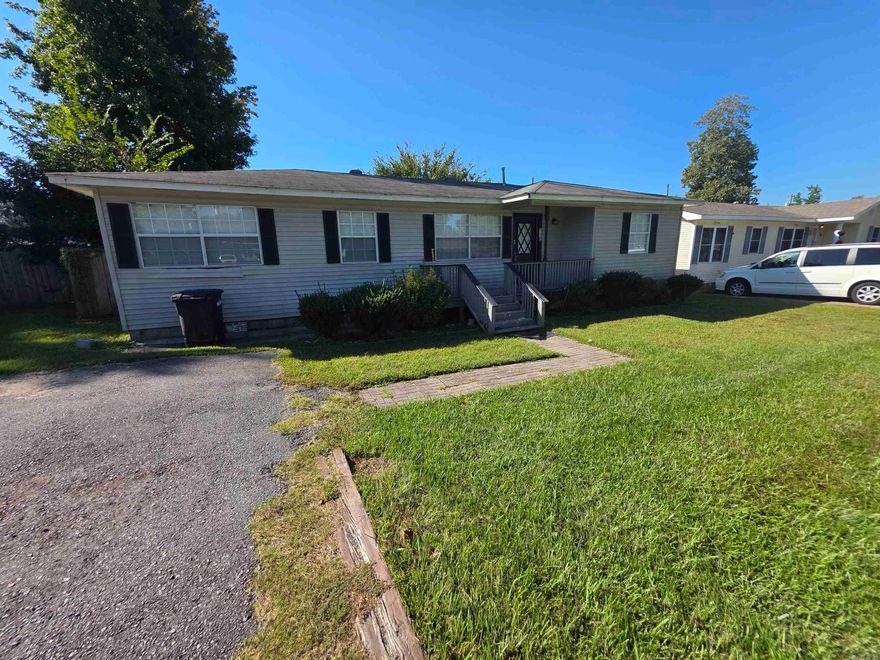 Investment opportunity in Sherwood. This 1,686 sq ft, 3-bedroom, 2-bath home is currently tenant-occupied and generating $1,375 per month in rental income. Well-laid-out floor plan offers functional living space and strong long-term rental potential. We do need 24hrs notice on all showings to prepare the tenants.