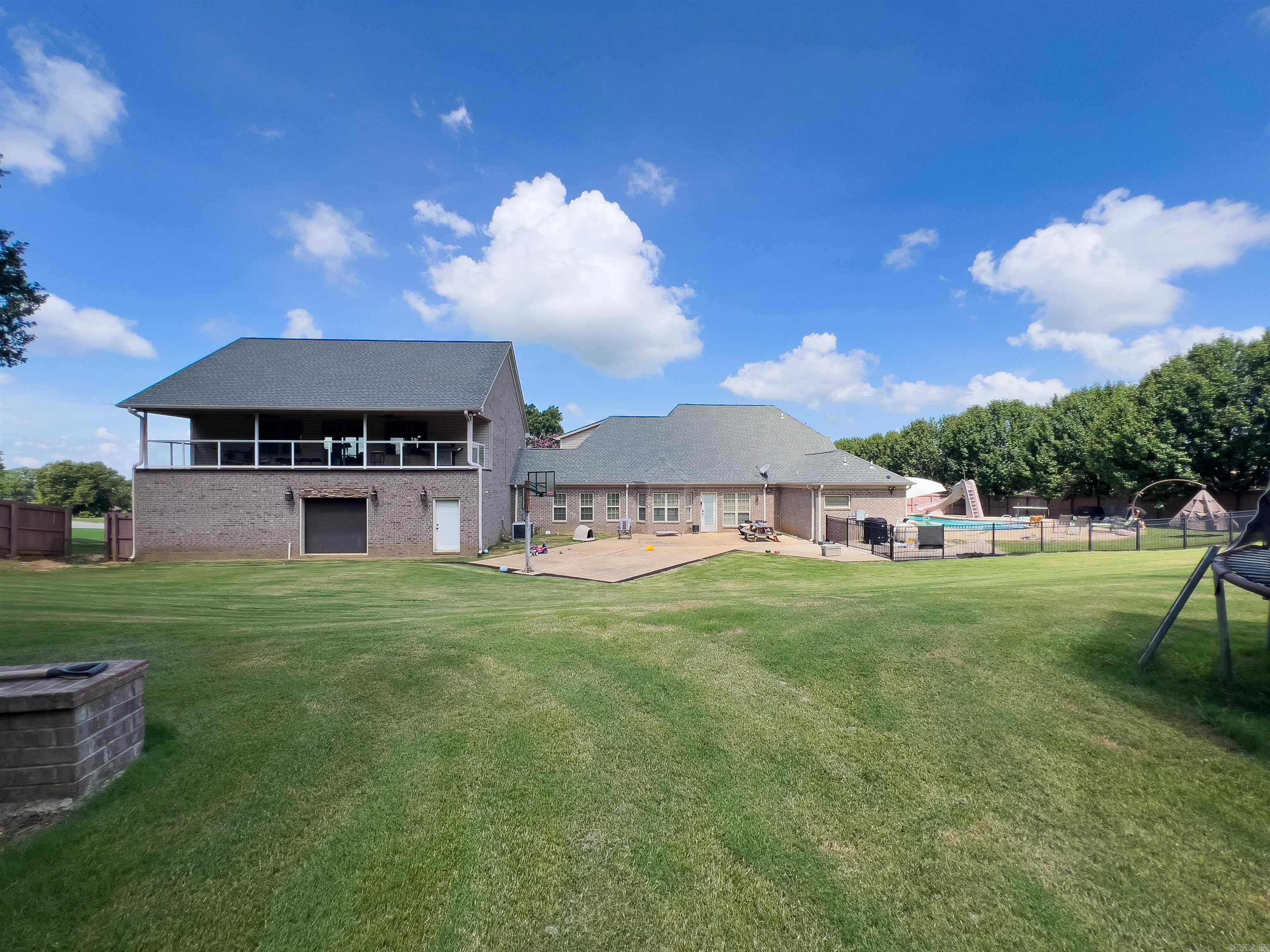 SOUTHRIDGE ESTATES SUBDIVISION - Residential