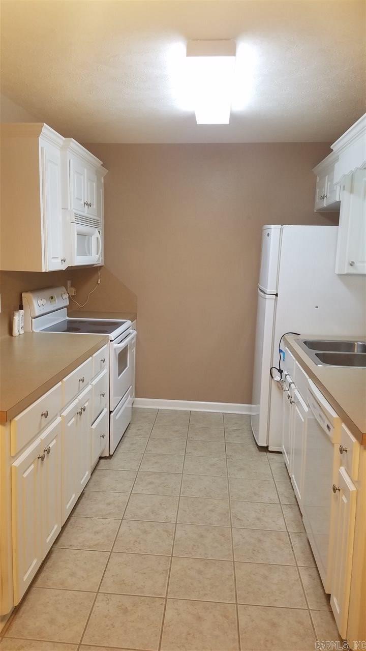 Moon Ridge Estates - Residential Lease