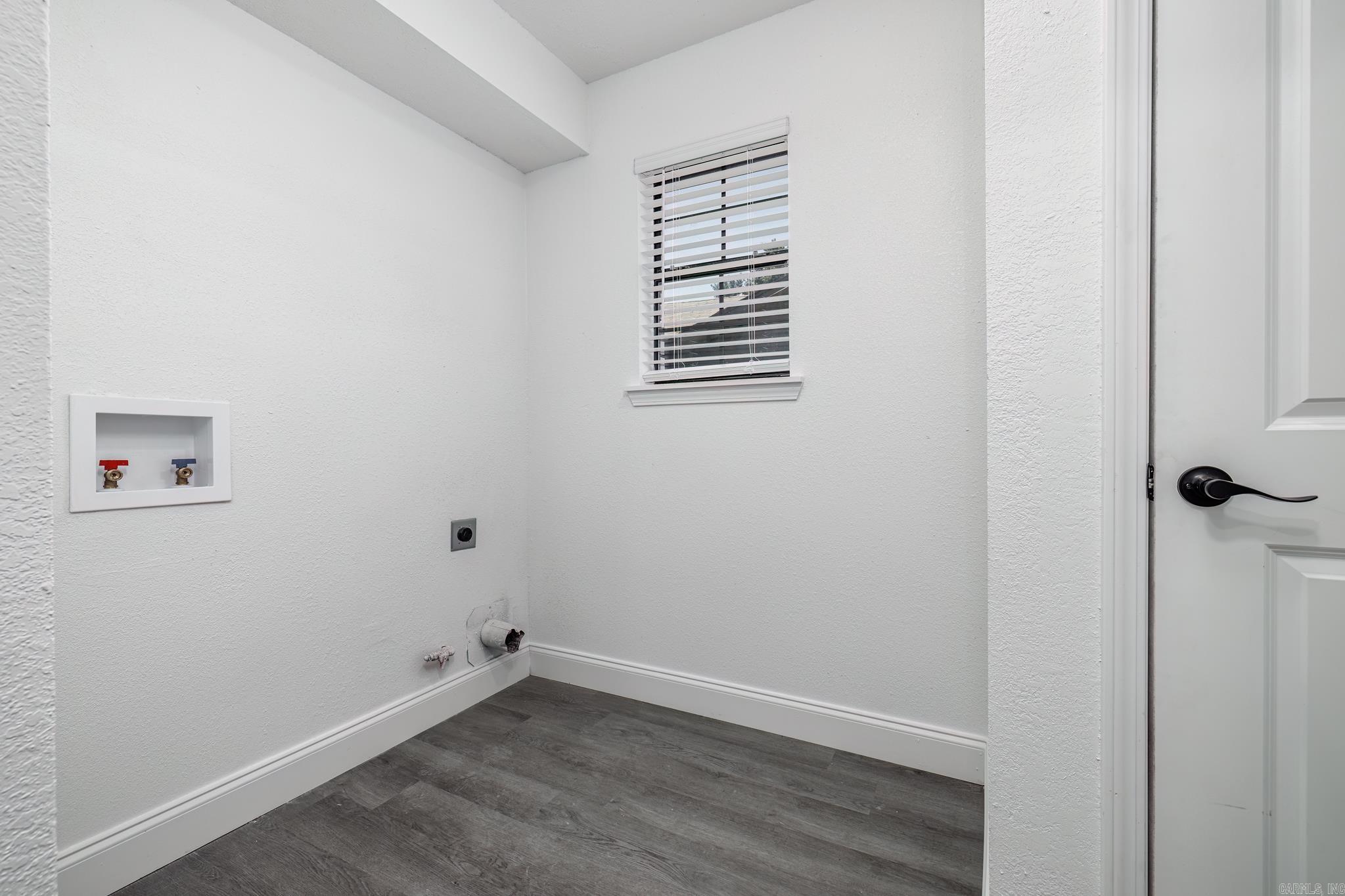 PINEDALE COVE - Residential