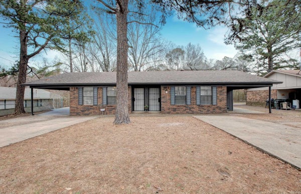 1905 LABETTE MANOR DR, LITTLE ROCK, AR 72205 - Image 2d5b3abb85cdea660e5cf5a1eba1e7e5/137996754