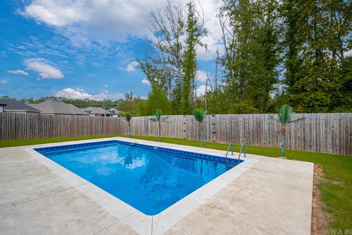 MILLERS GLENN - Residential