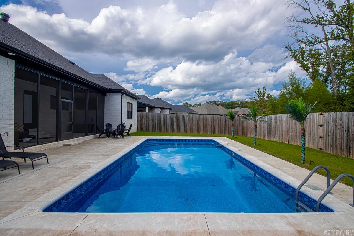 MILLERS GLENN - Residential