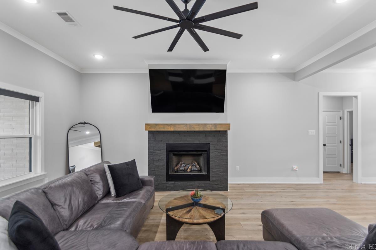 MILLERS GLENN - Residential