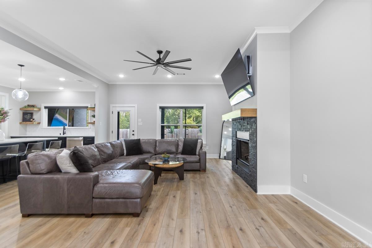 MILLERS GLENN - Residential