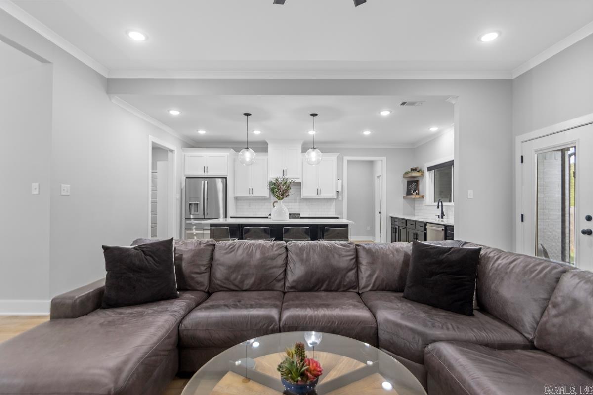 MILLERS GLENN - Residential