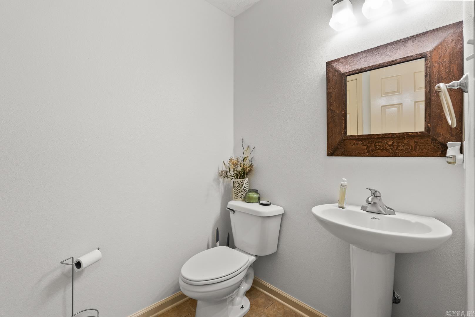 DOVE CREEK - Residential