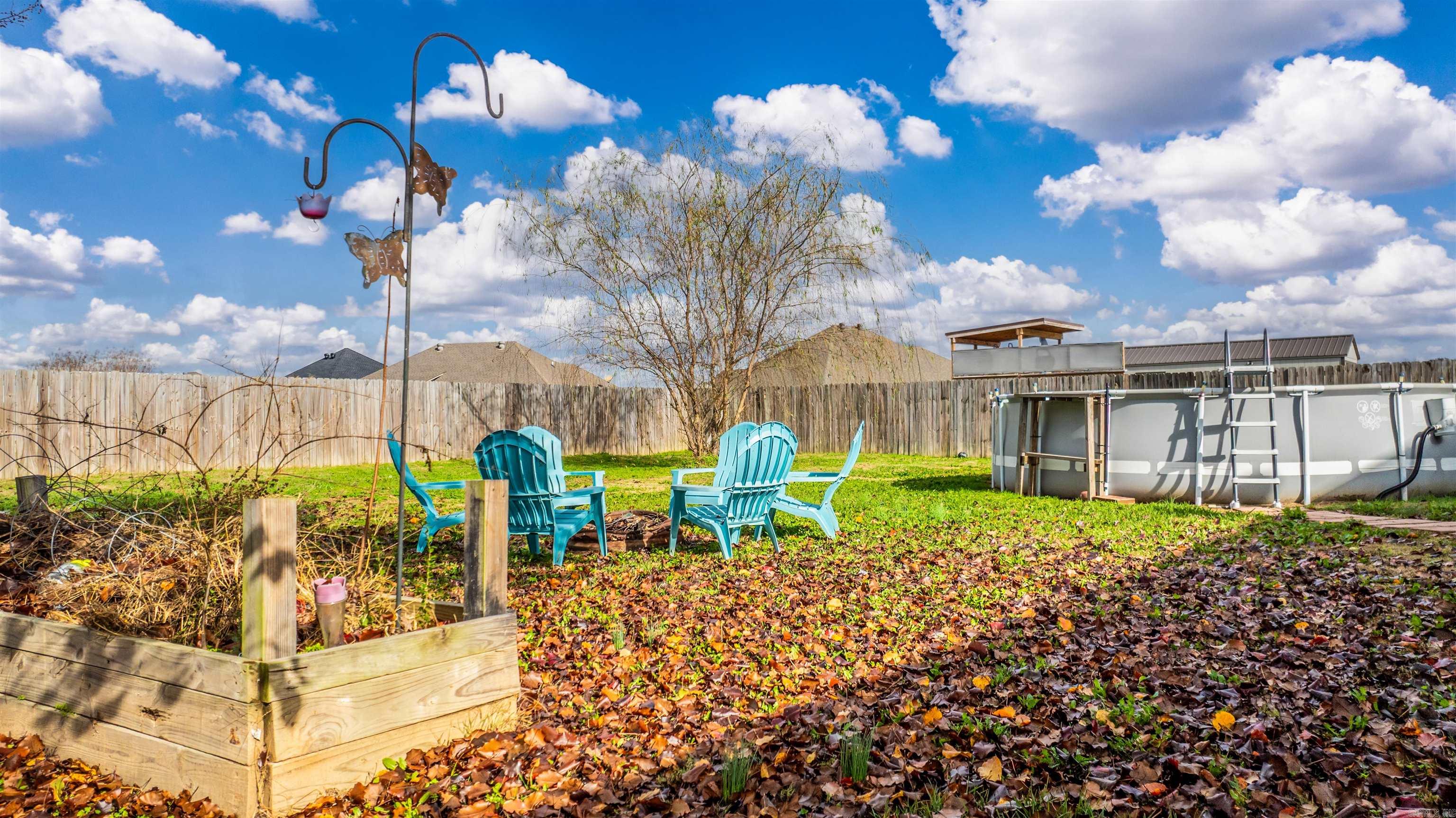 DOVE CREEK - Residential