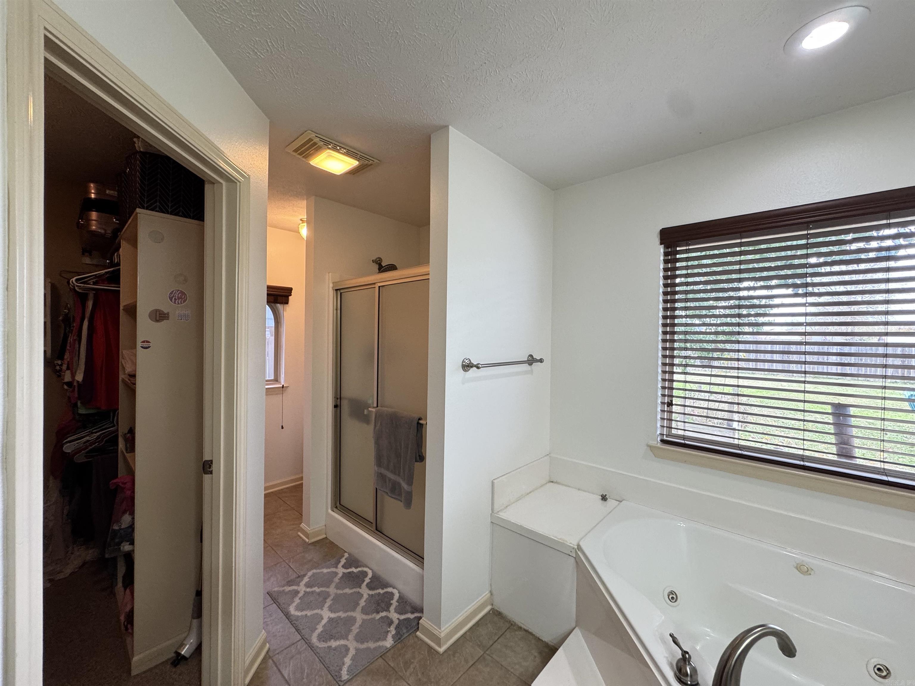 DOVE CREEK - Residential