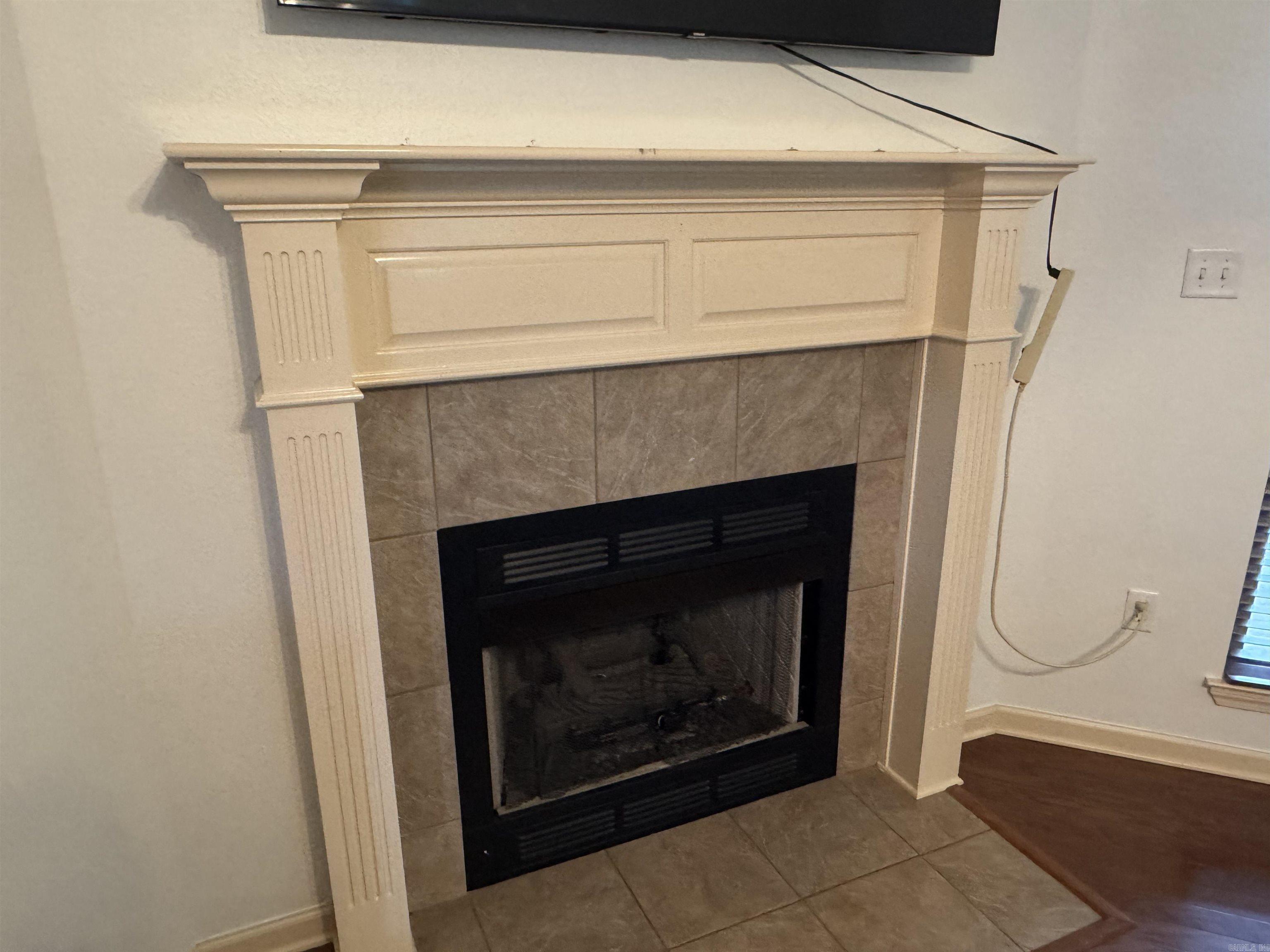 DOVE CREEK - Residential