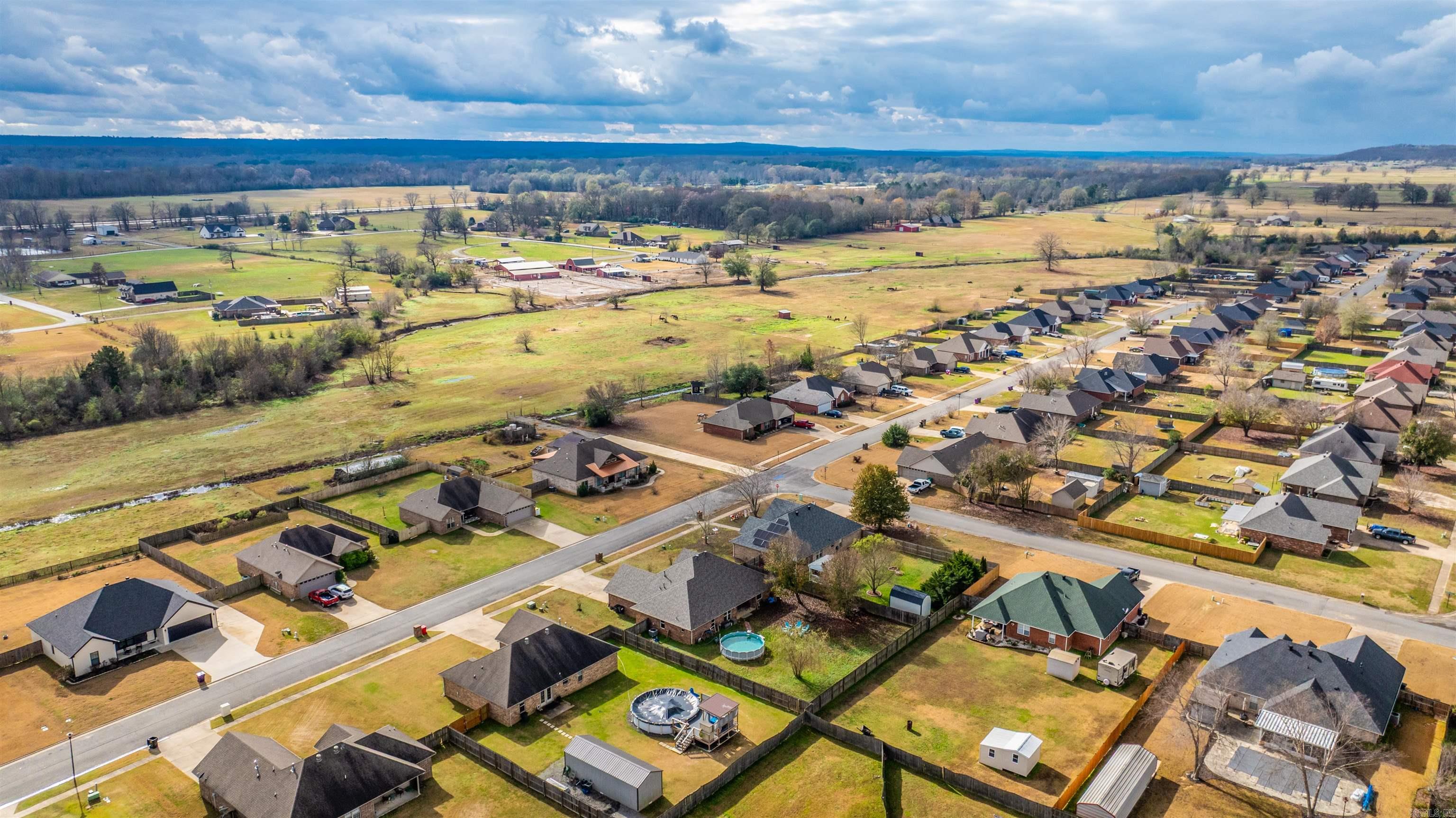 DOVE CREEK - Residential