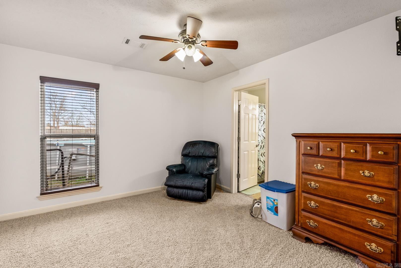 DOVE CREEK - Residential