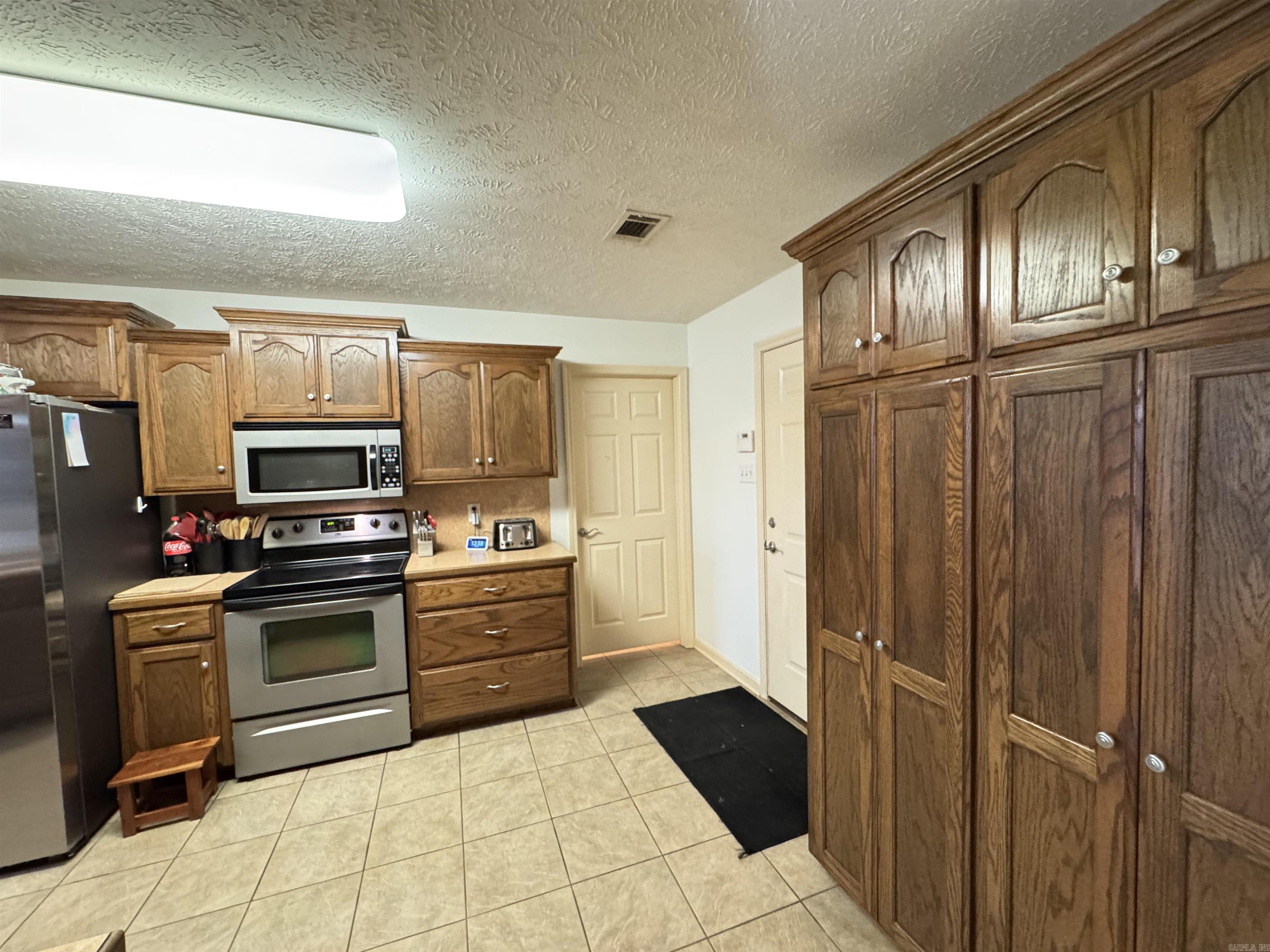 DOVE CREEK - Residential