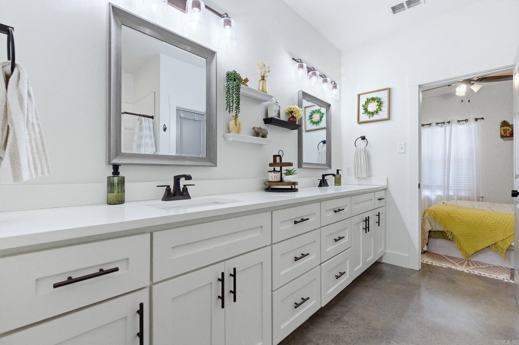 MILLERS GLENN - Residential