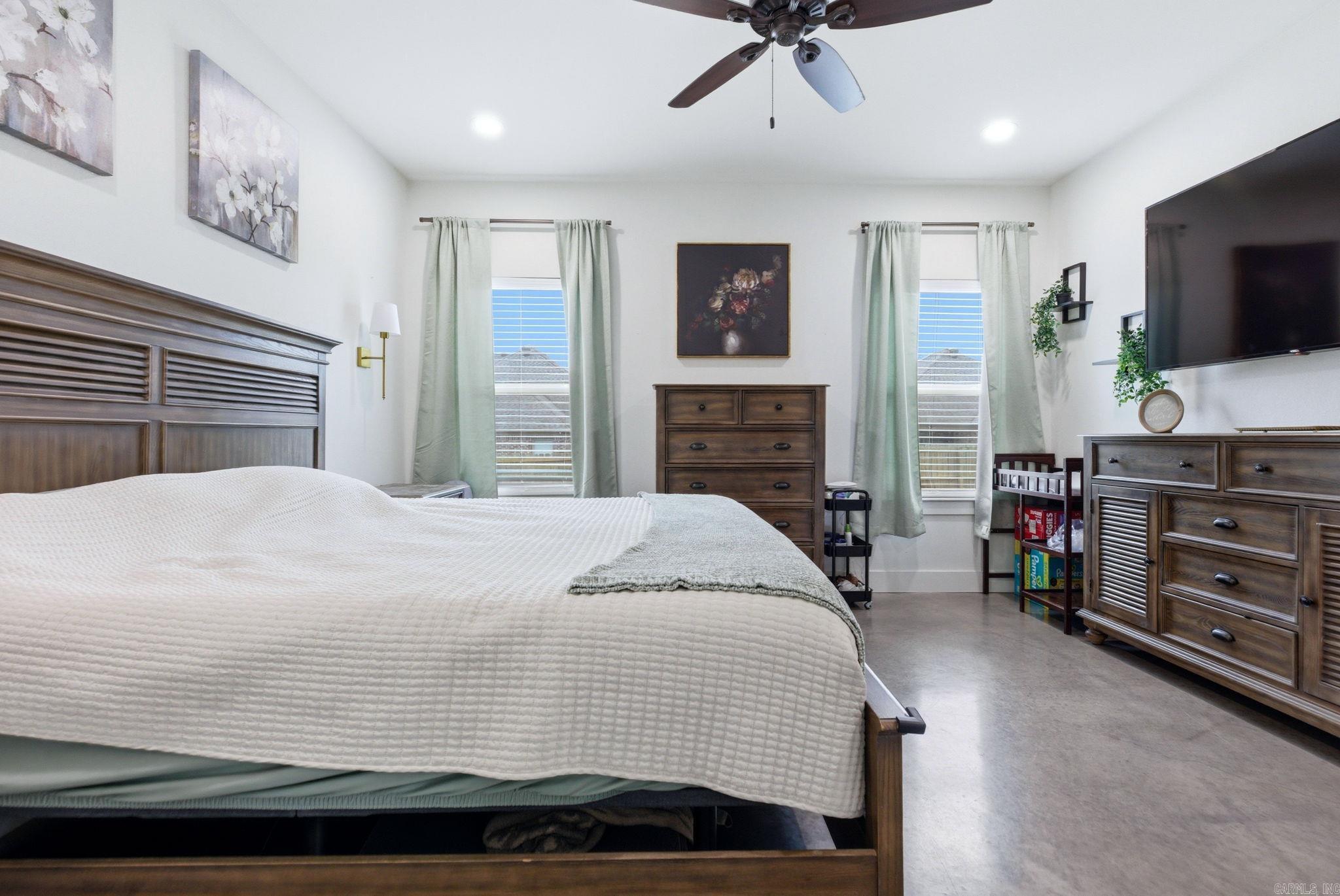 MILLERS GLENN - Residential