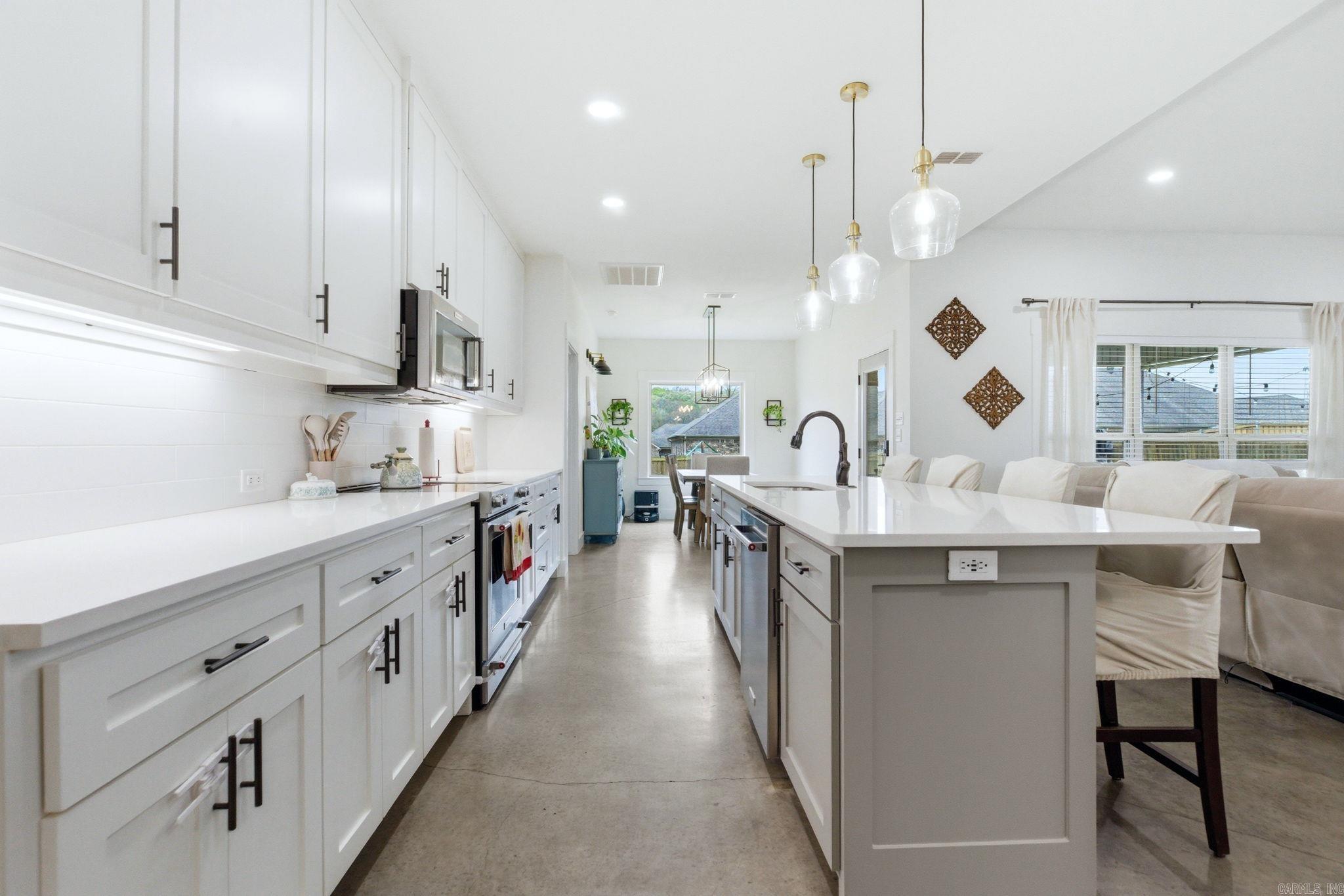 MILLERS GLENN - Residential