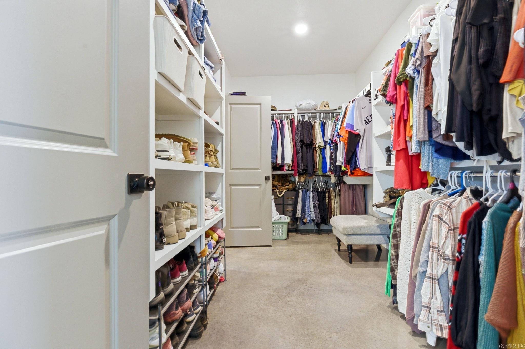 MILLERS GLENN - Residential