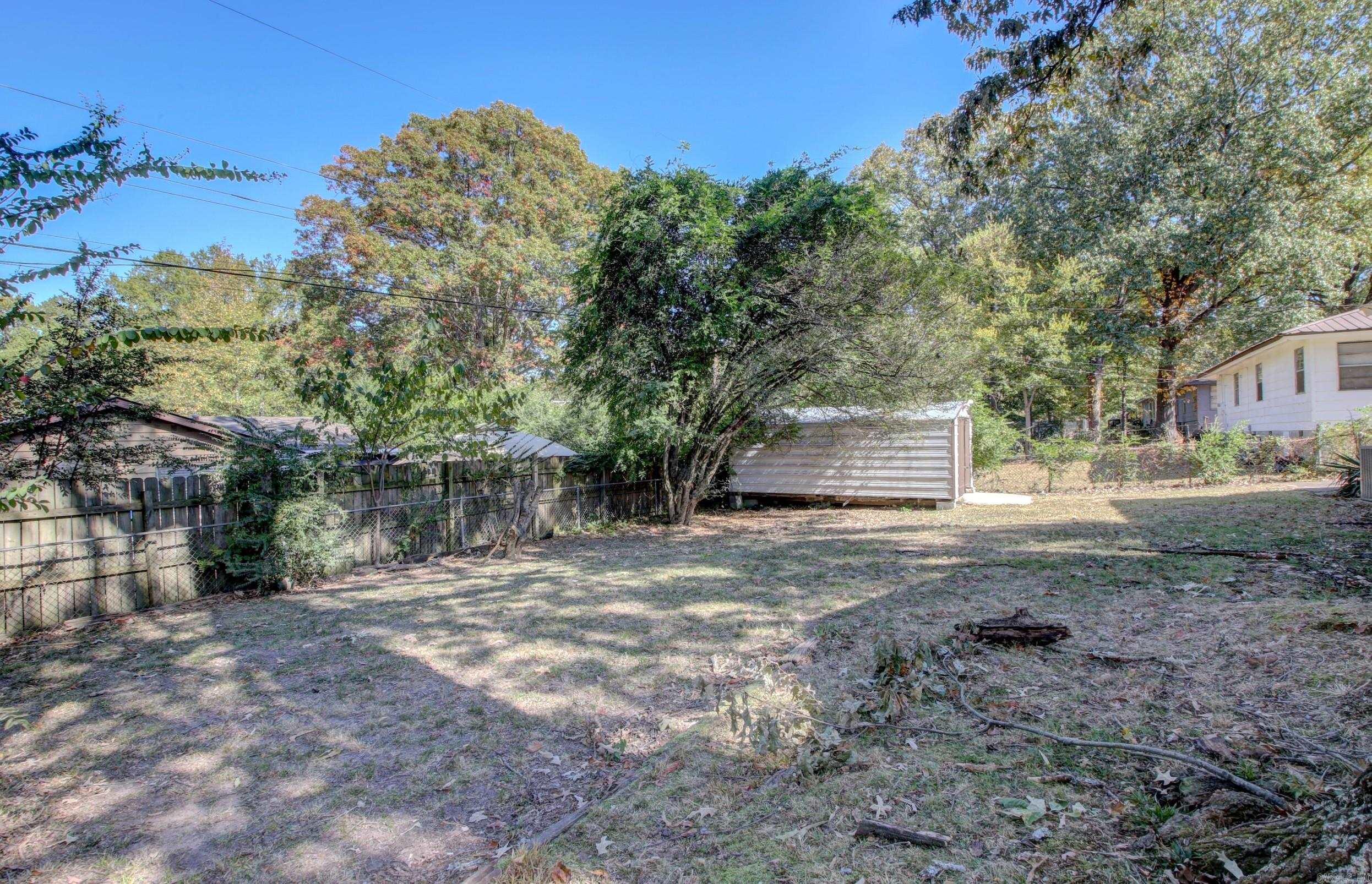 WAKEFIELD VILLAGE - Residential