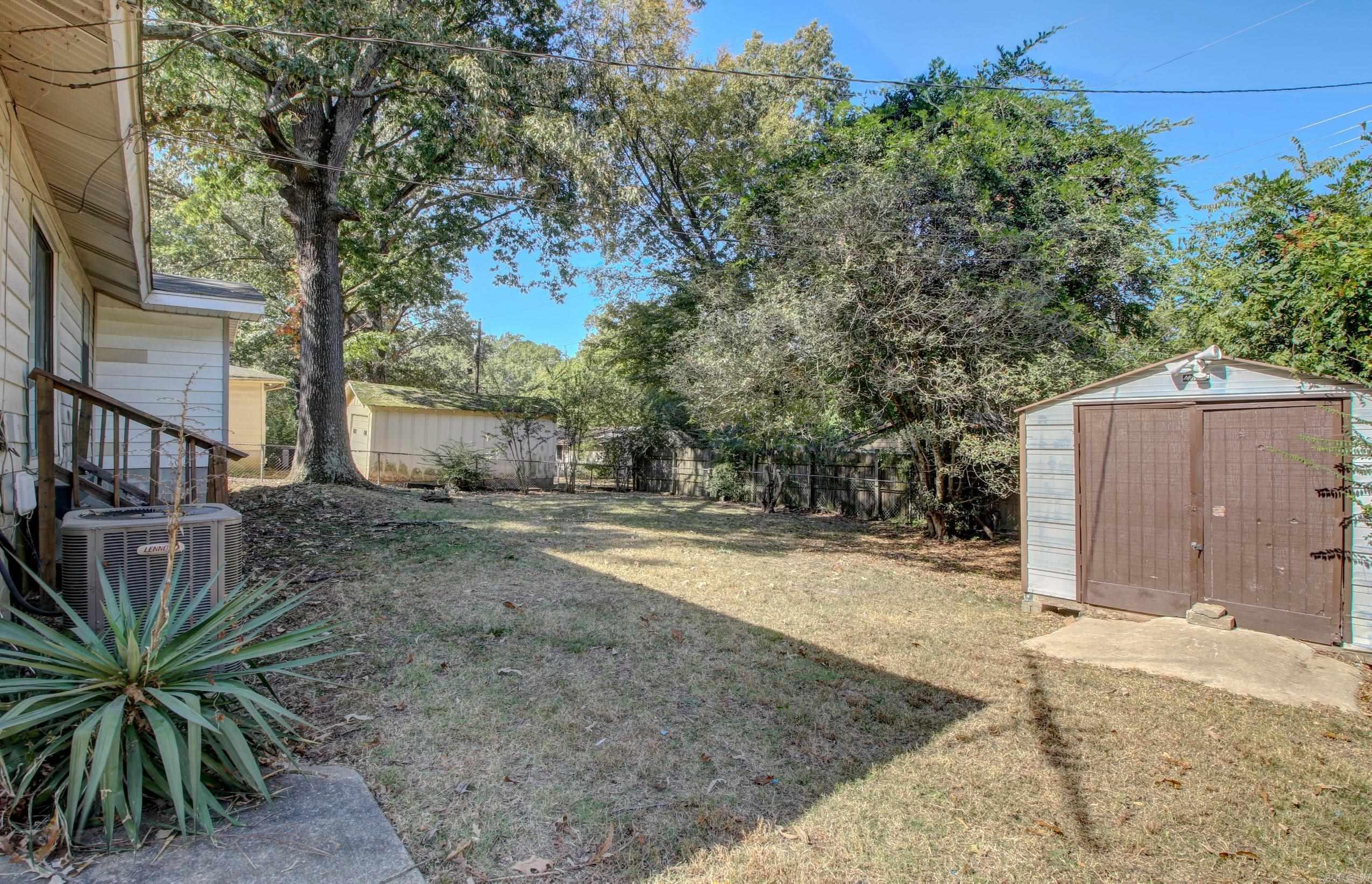 WAKEFIELD VILLAGE - Residential