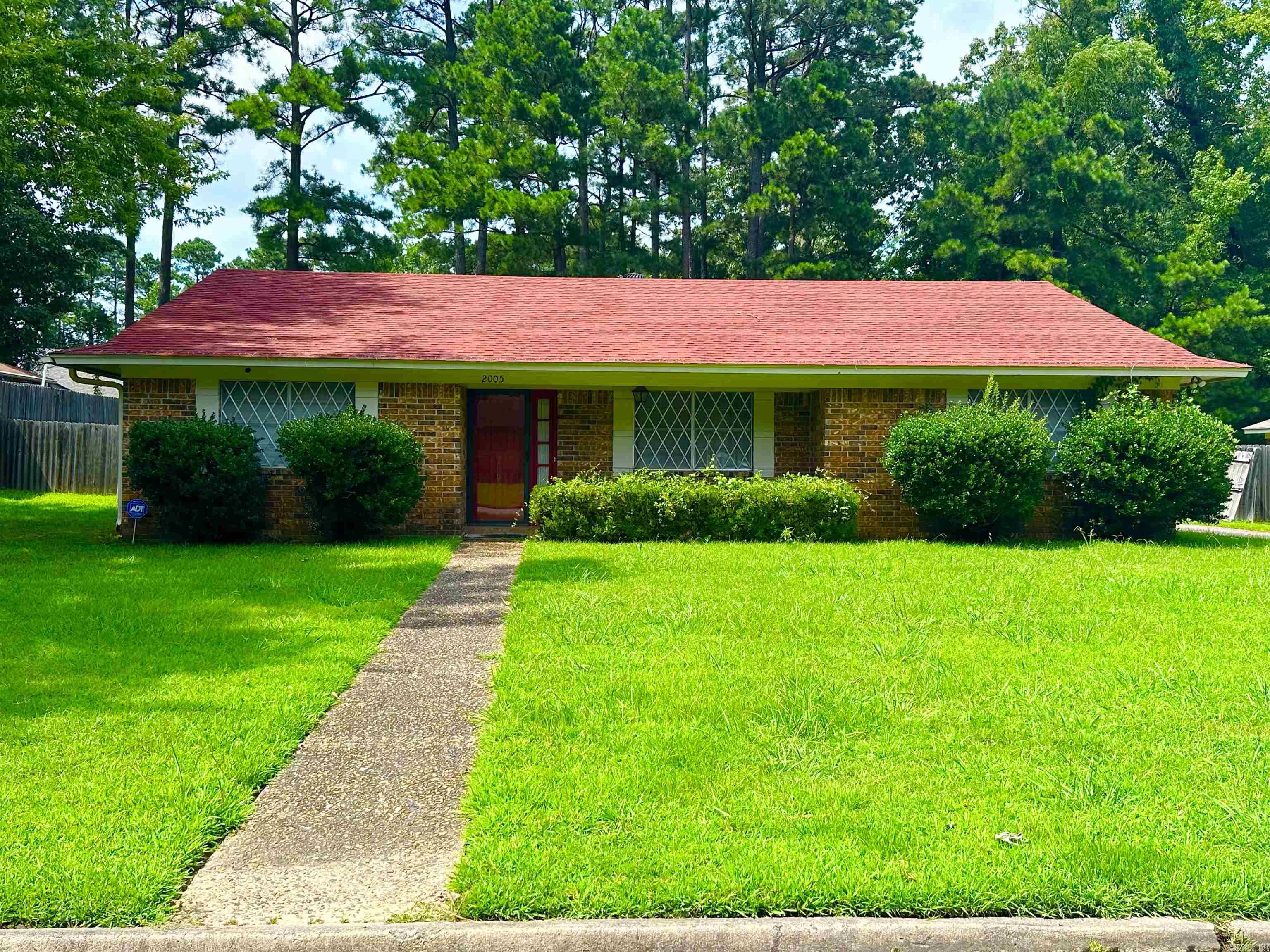 Step Into This Well-Maintained Charming Home With Modern Updates! Featuring Granite Kitchen Countertops, LARGE Dining Room, Fully Fenced In Private Back Yard, Outdoor Storage, Master Has His/Her Closets, Lots Of Storage Throughout, Private Parking, NEW Roof, Wood Burning Fireplace And SO Much More. Just Minutes From I-530. Schedule An Appointment Today!