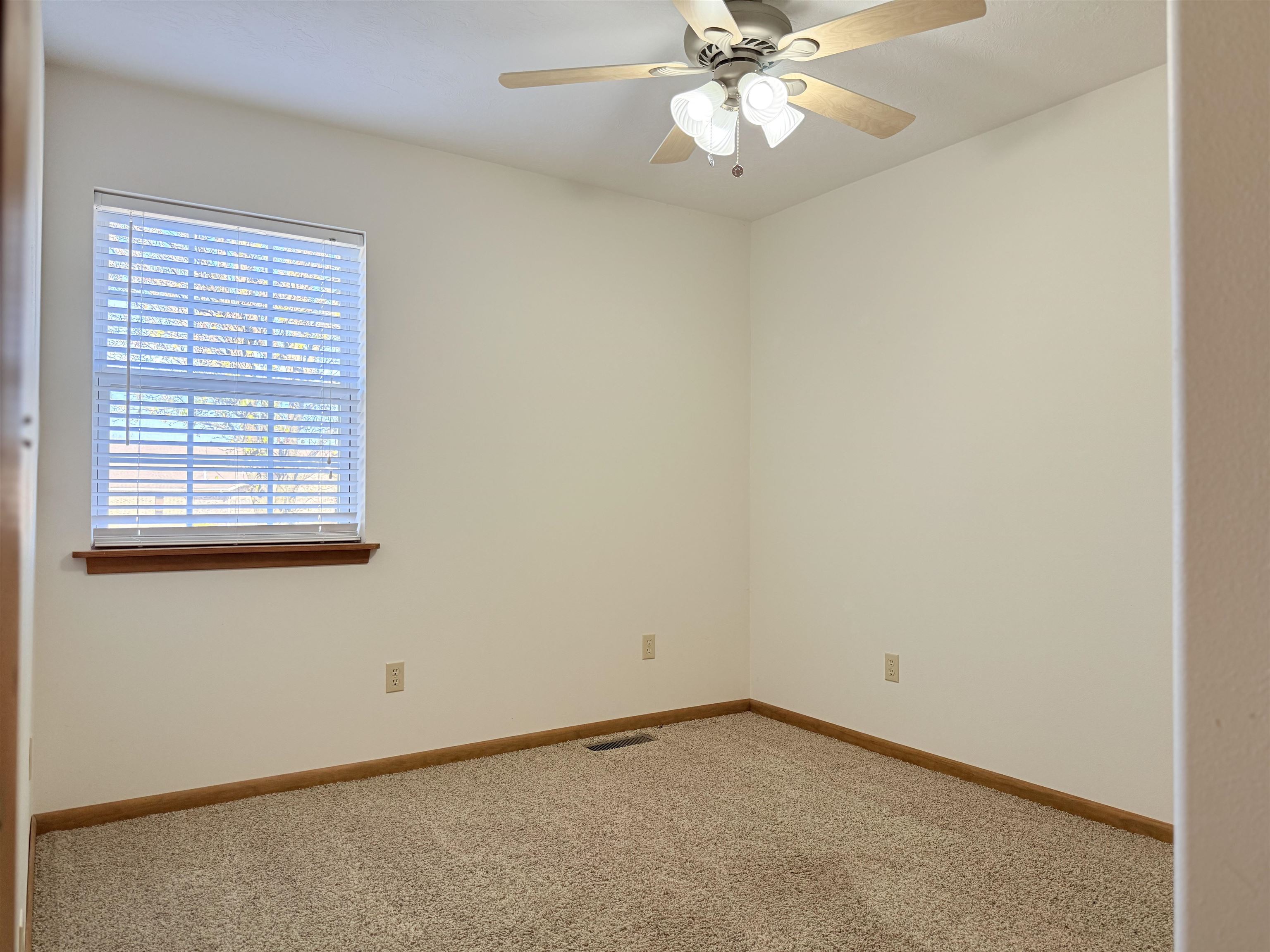 Metes &amp; Bounds - Residential