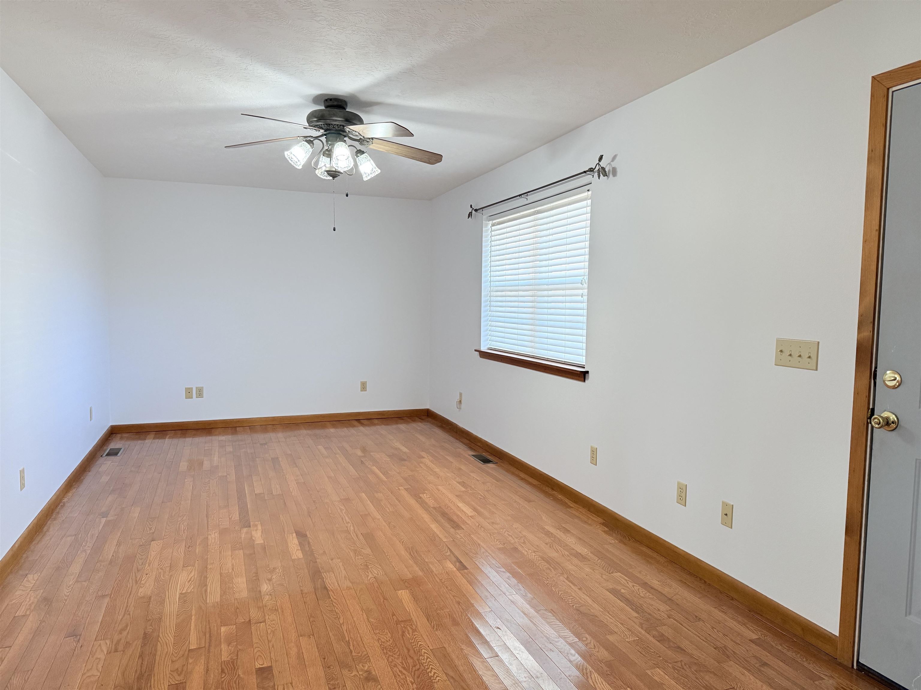 Metes &amp; Bounds - Residential