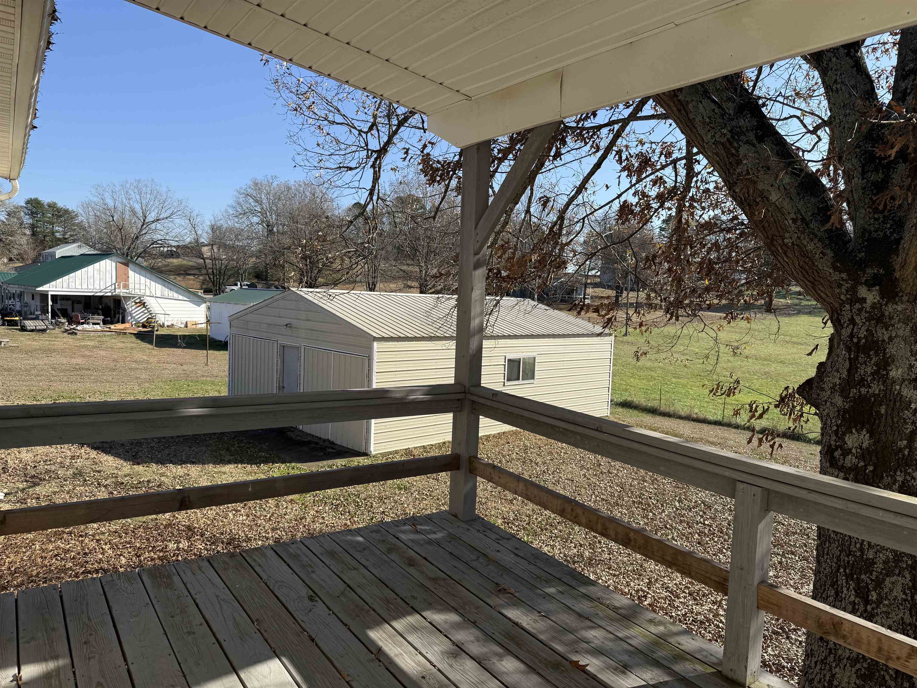 Metes &amp; Bounds - Residential