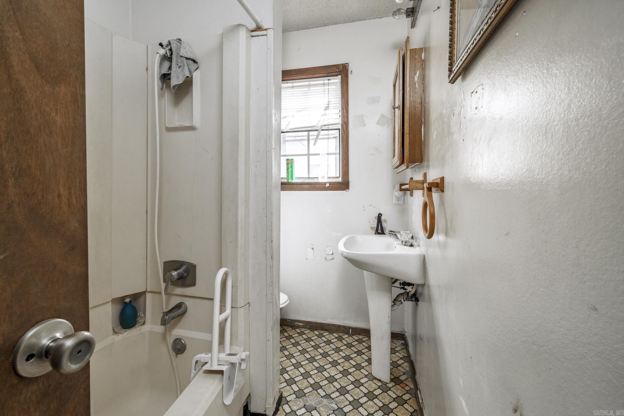 Hillcrest #1 - Residential