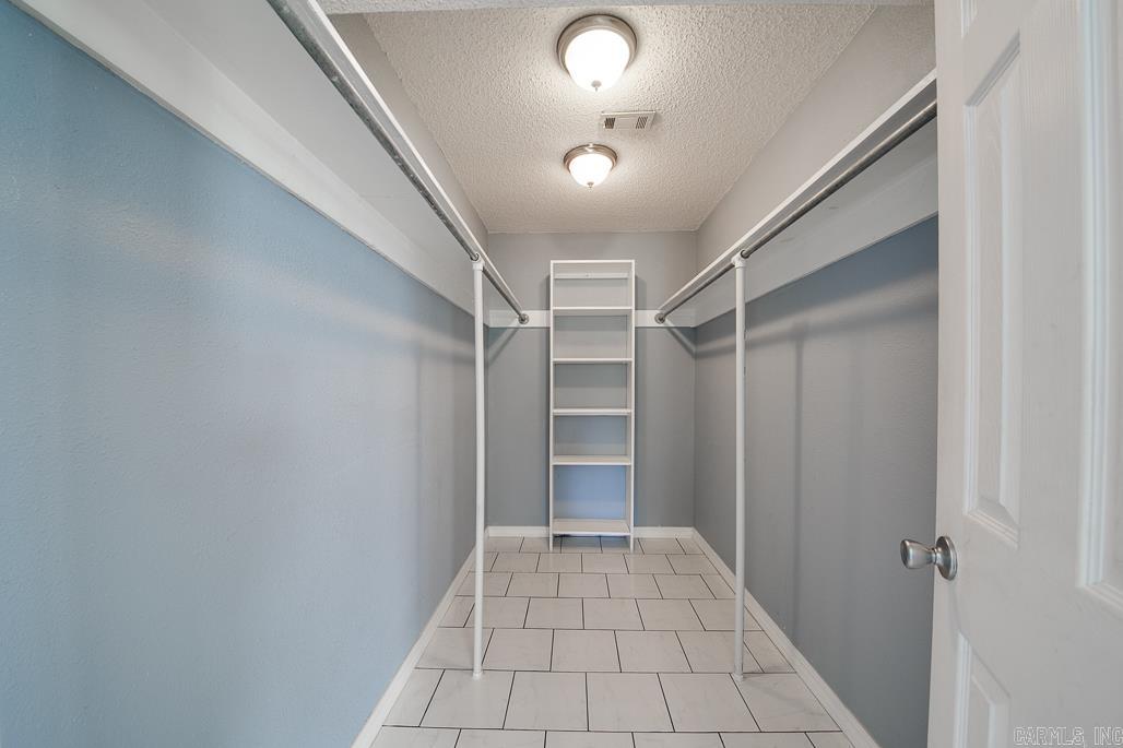 Circle B - Residential