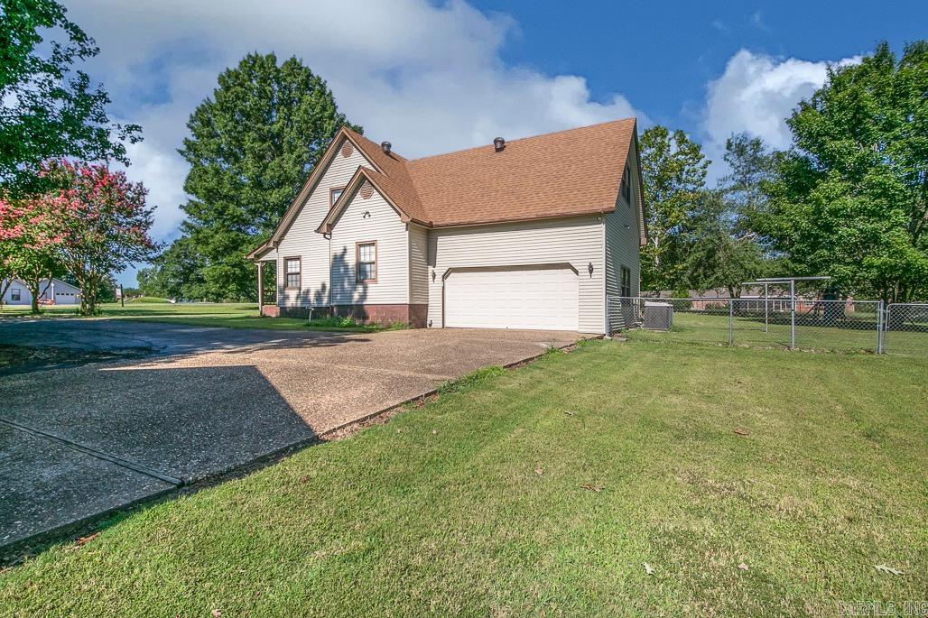 Circle B - Residential