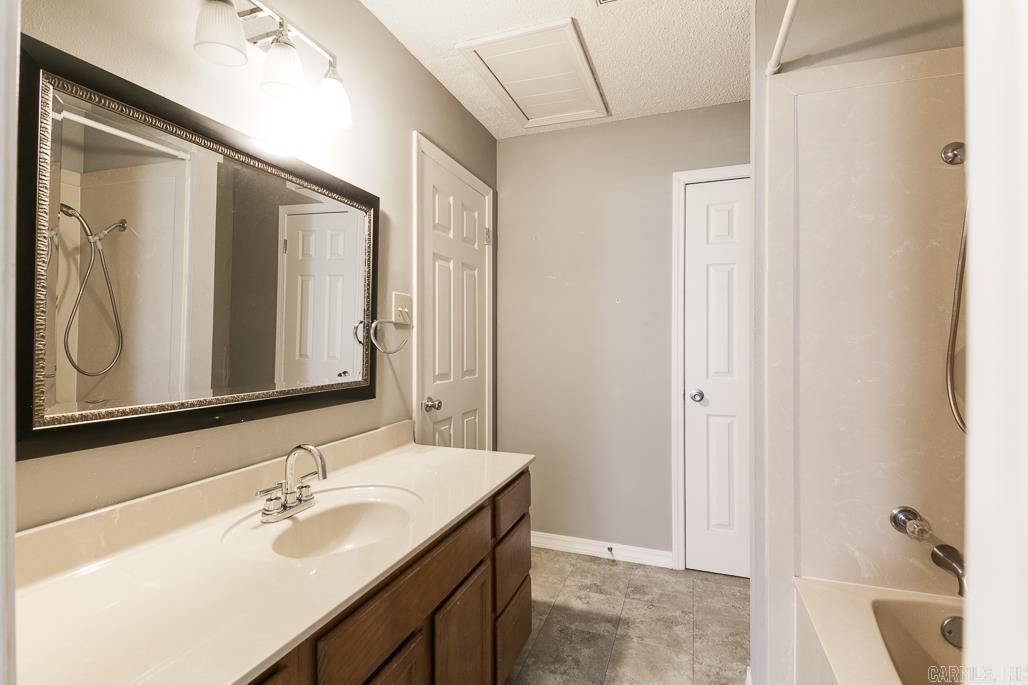 Circle B - Residential