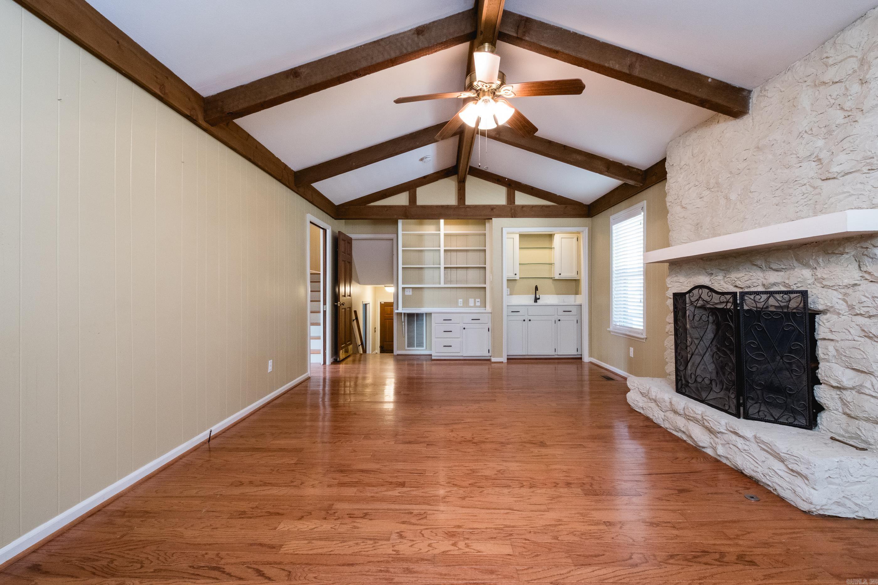 PLEASANT VALLEY - Residential