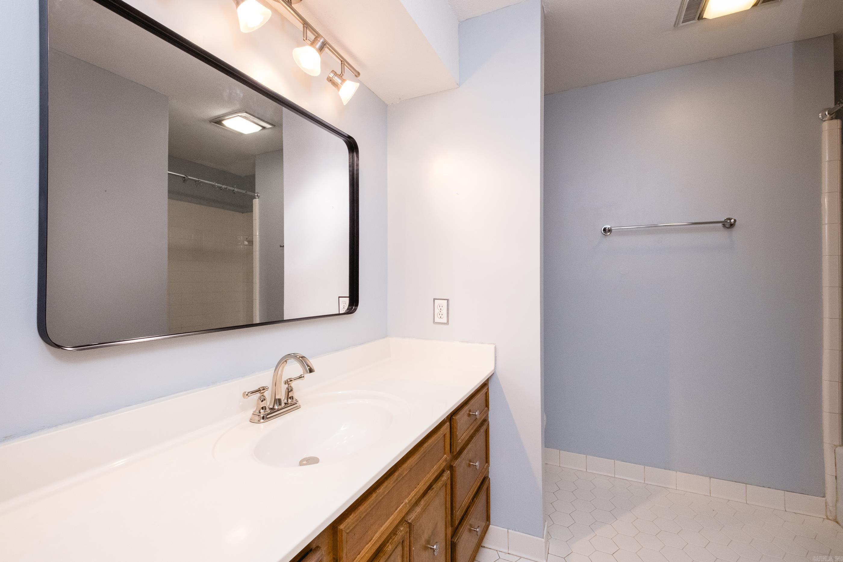 PLEASANT VALLEY - Residential