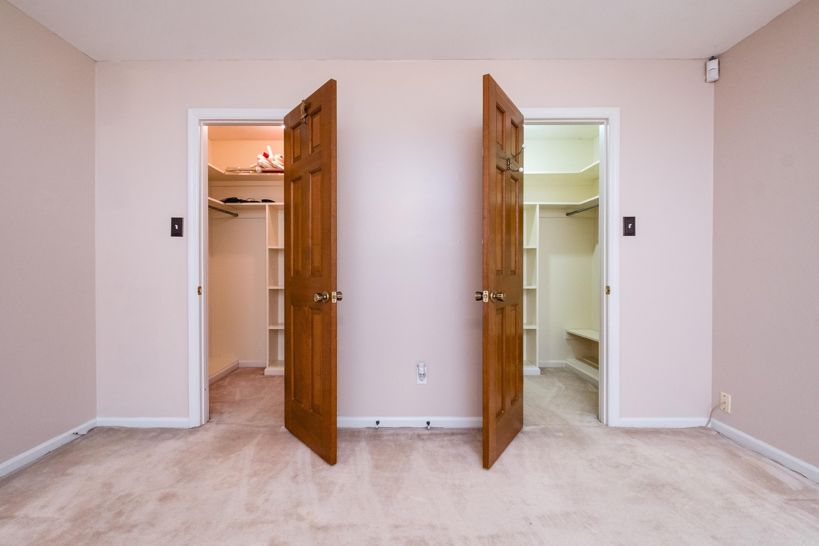 PLEASANT VALLEY - Residential