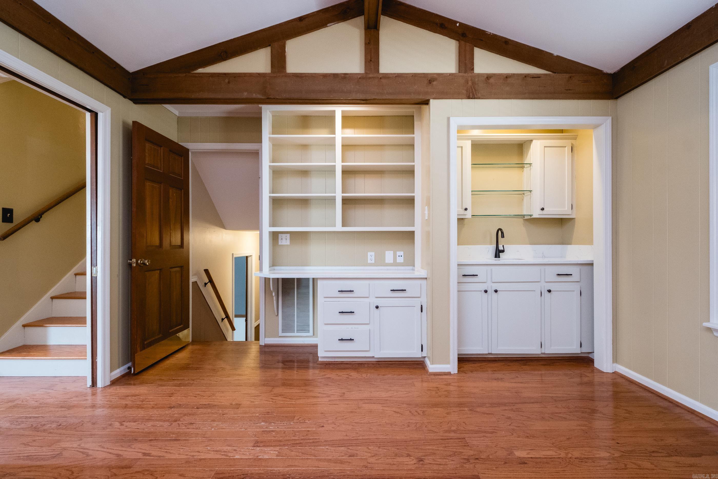 PLEASANT VALLEY - Residential