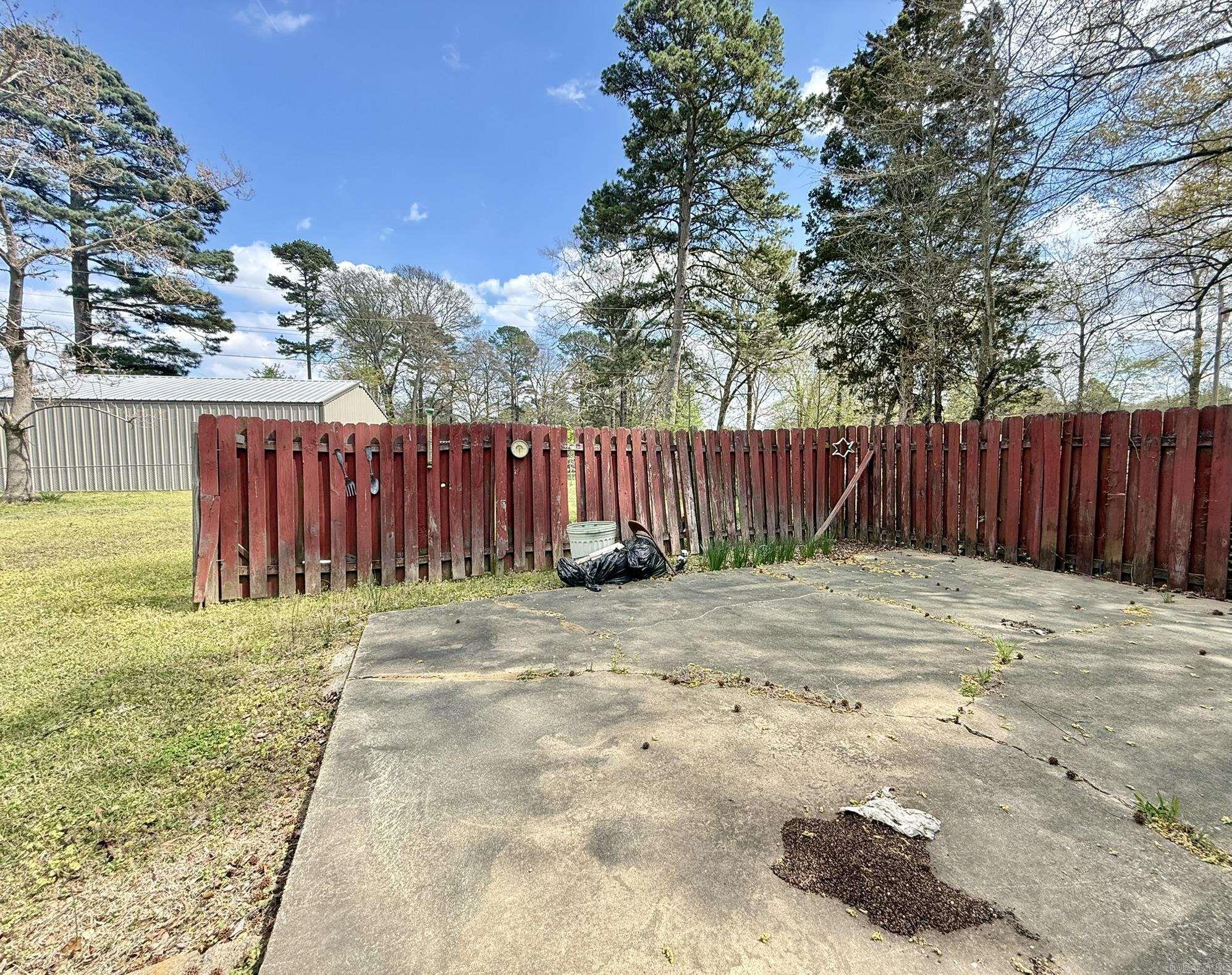 Shady Grove - Residential