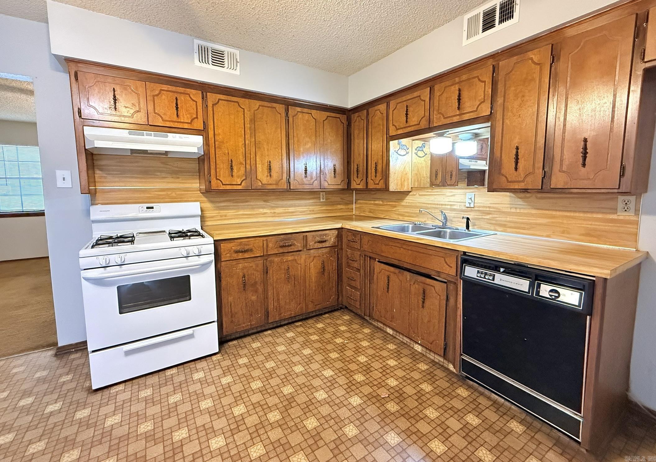 Shady Grove - Residential