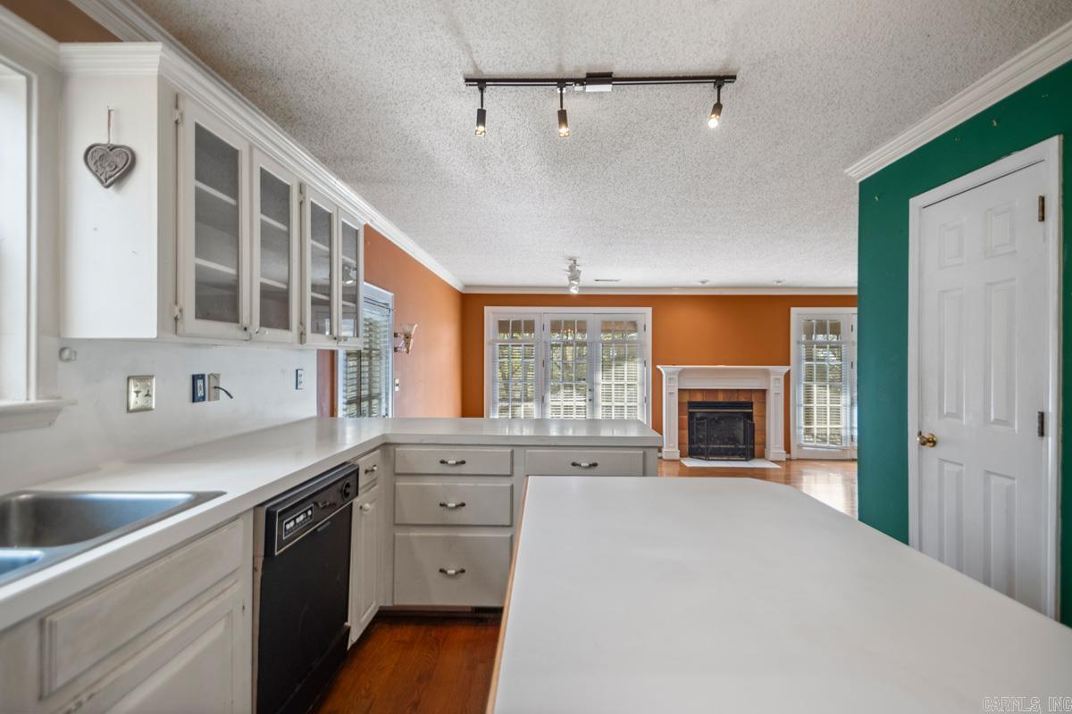 PARK HILL - Residential