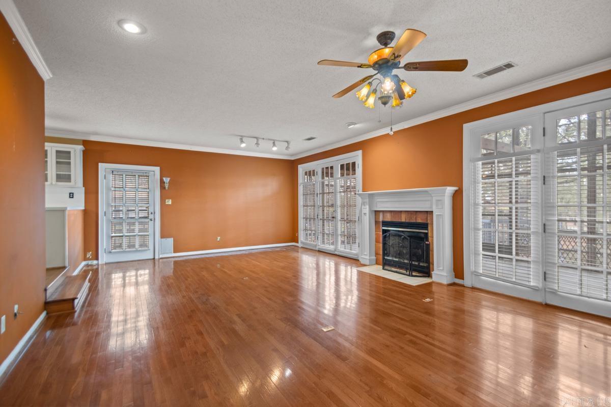 PARK HILL - Residential