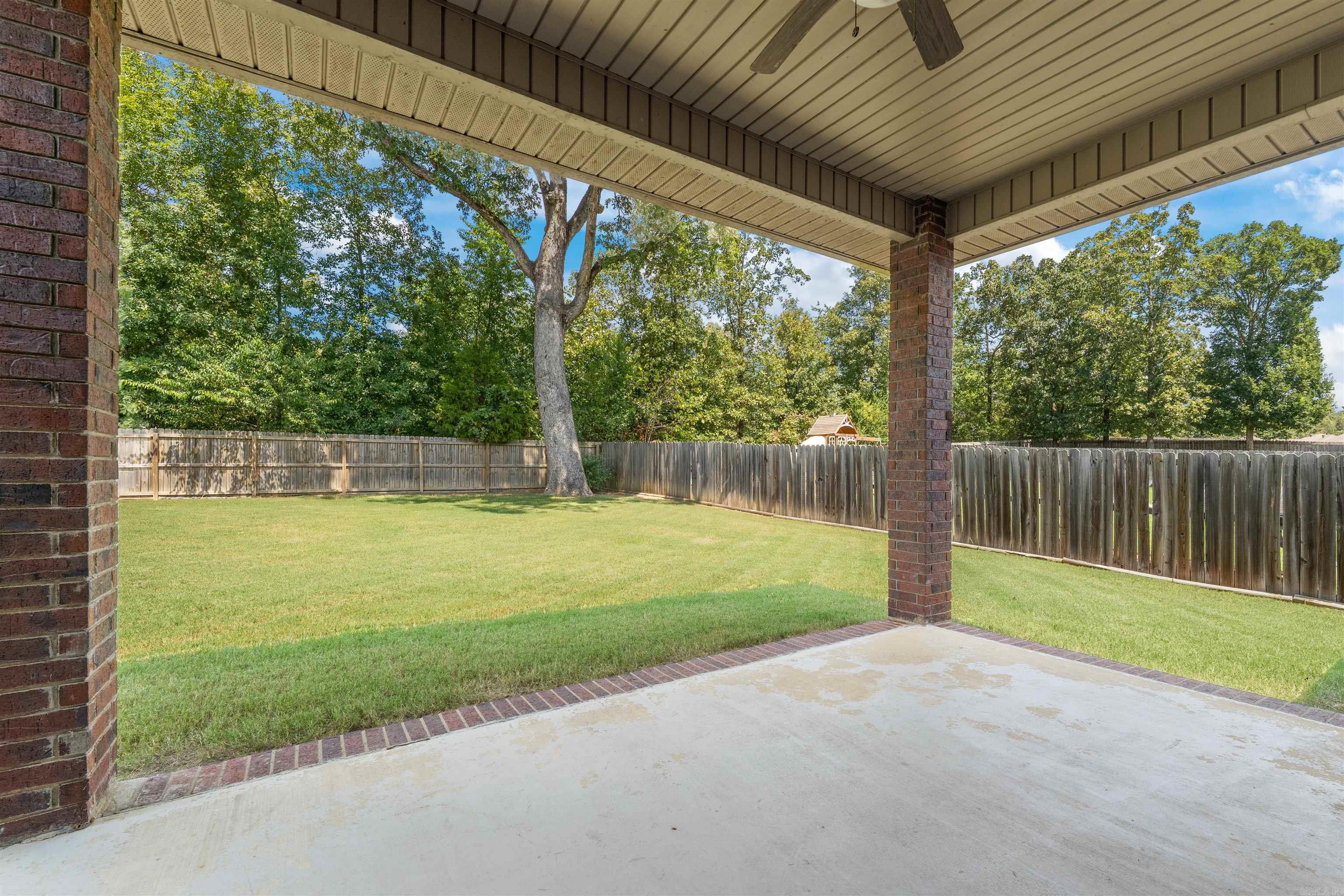 BASE MEADOWS ADDN - Residential