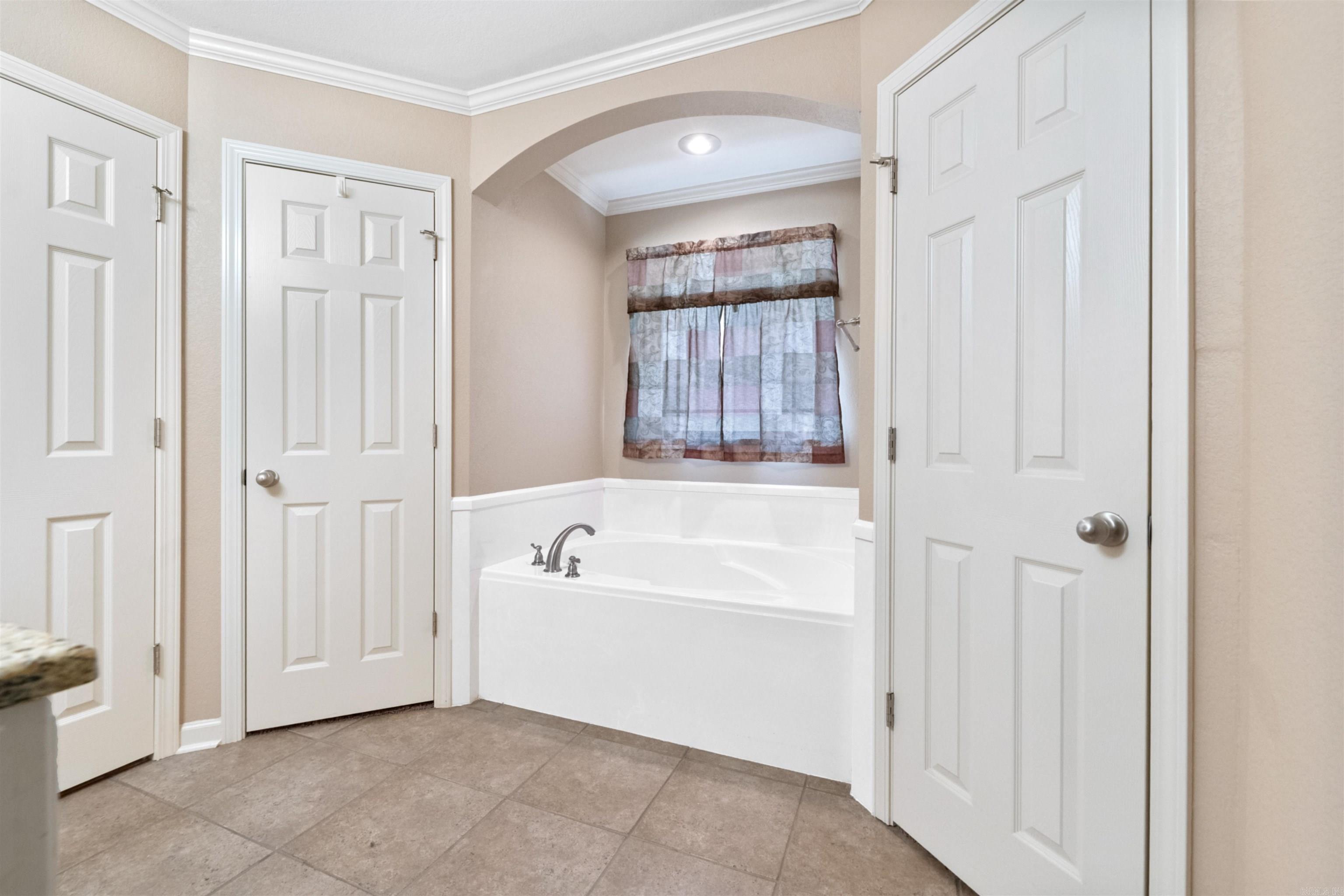 BASE MEADOWS ADDN - Residential