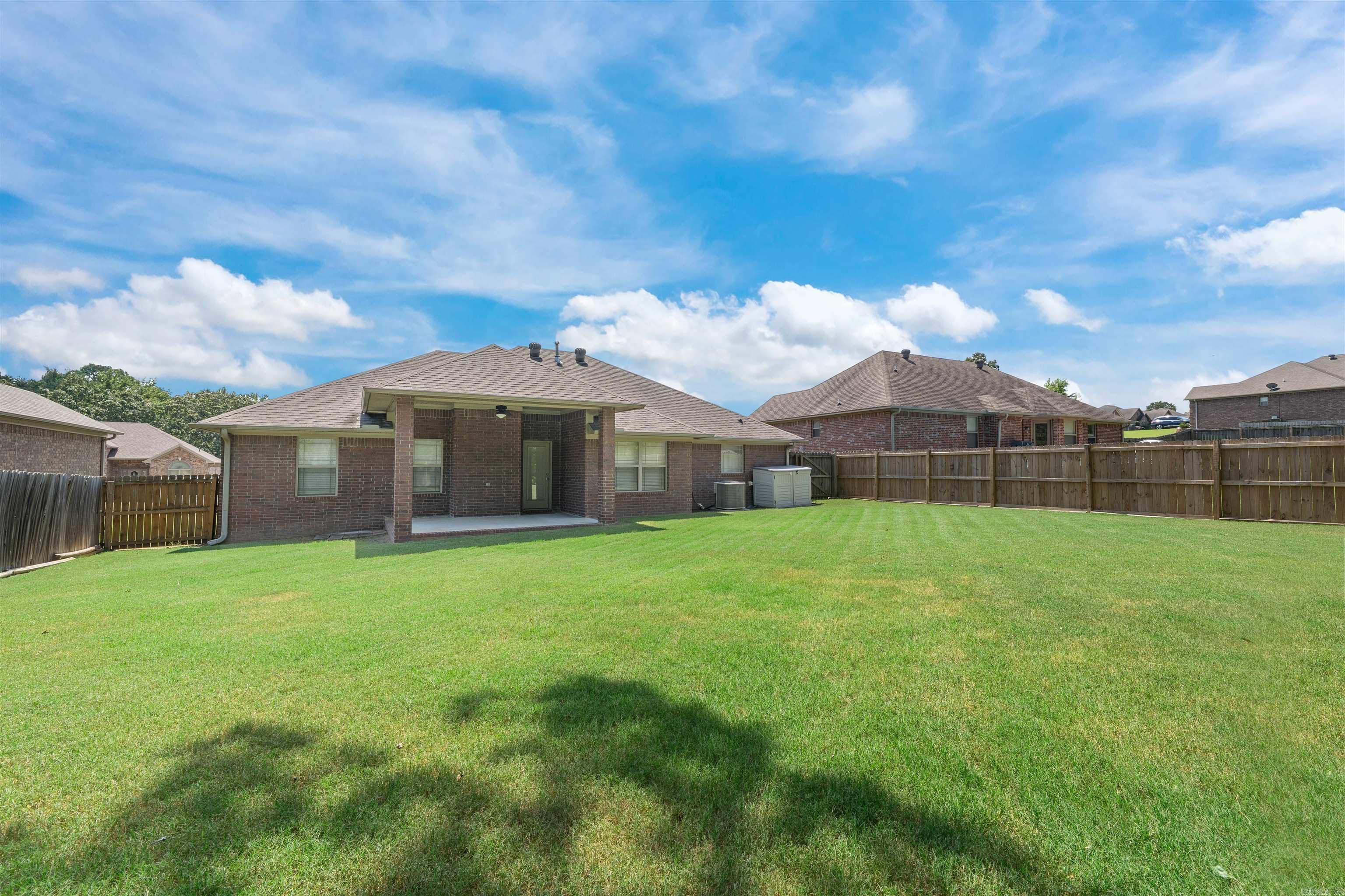 BASE MEADOWS ADDN - Residential